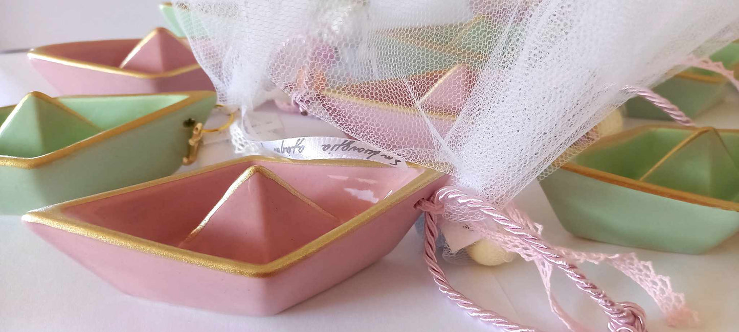 Μπομπονιέρα βάπτισης κεραμικό καραβάκι με άγκυρα