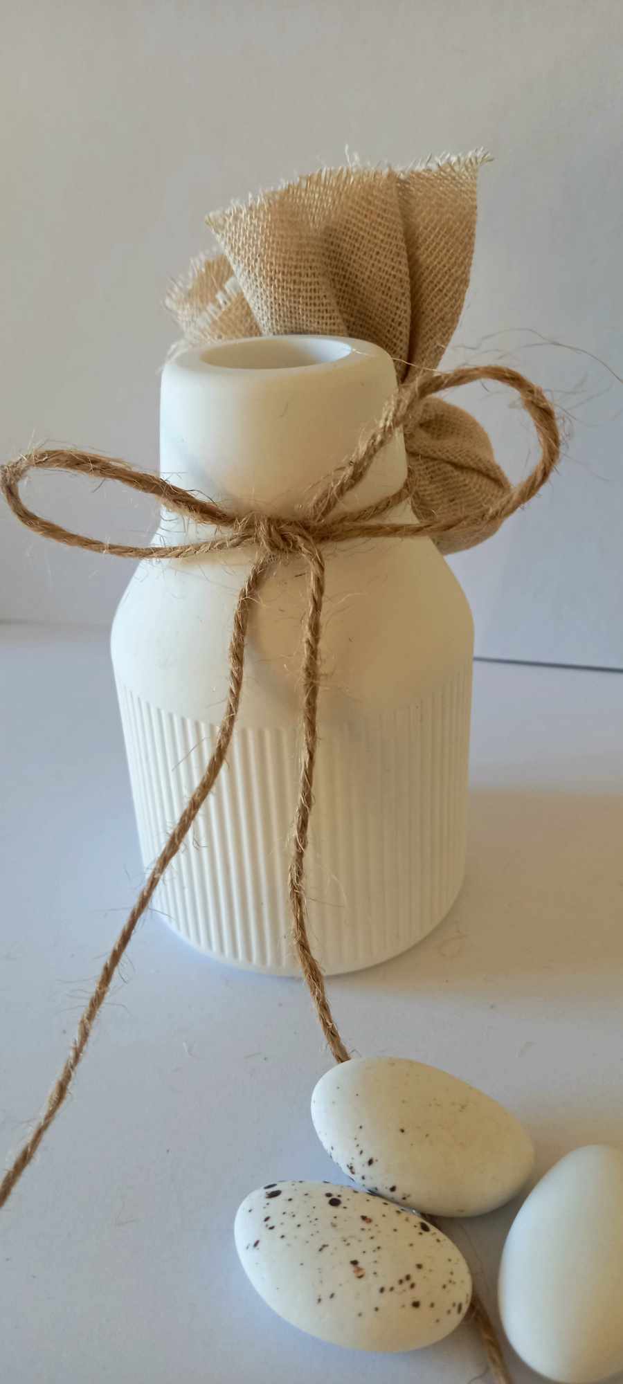 Μπομπονιέρα γάμου - βάπτισης βαζάκι με υφή πορσελάνης