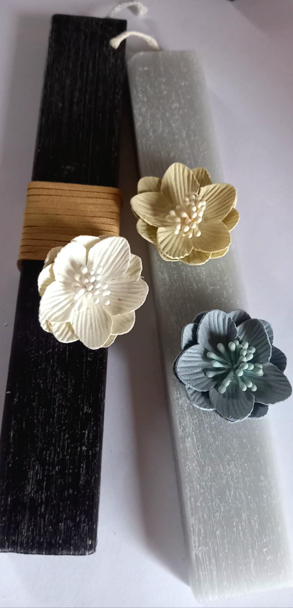 Χειροποίητη λαμπάδα με λουλούδι