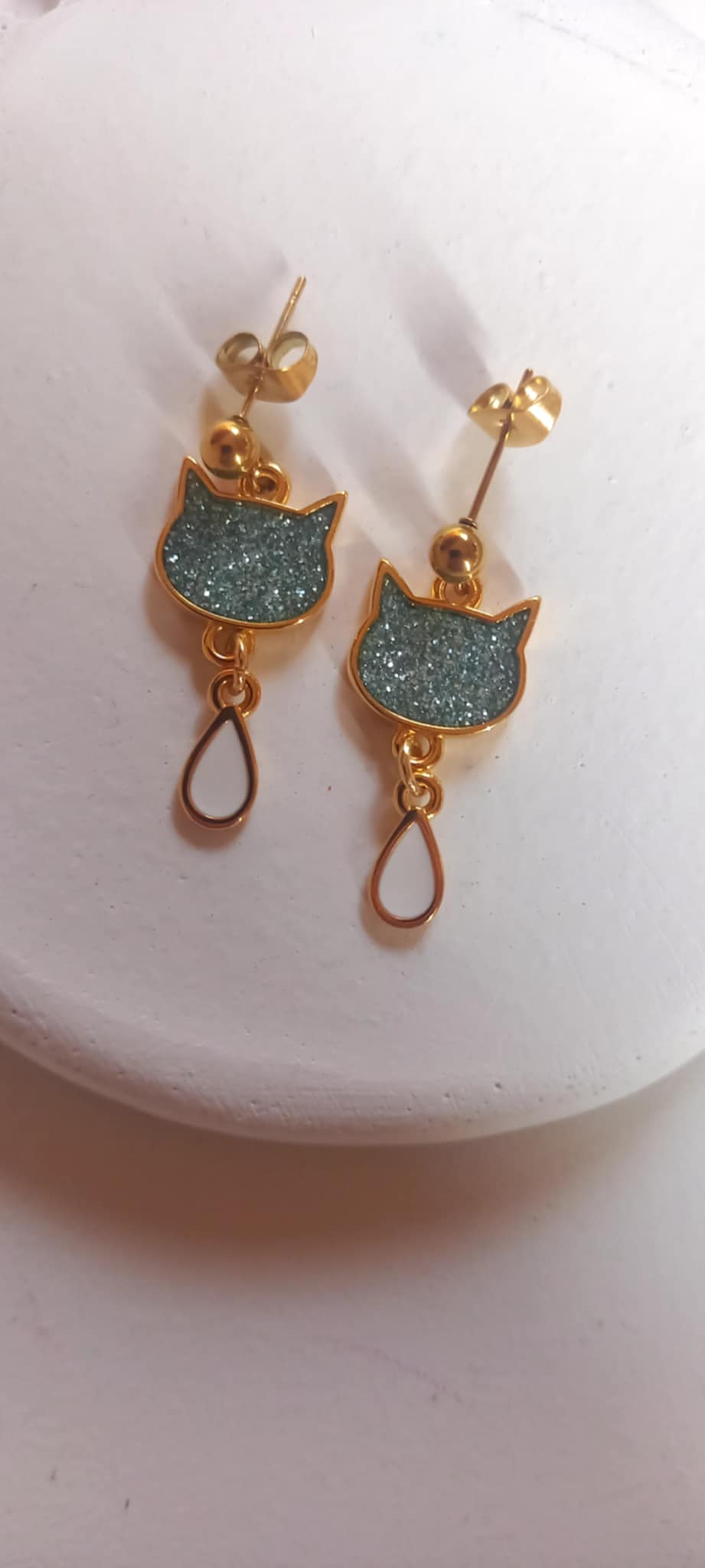 Σκουλαρίκια με μοτίφ γατούλα