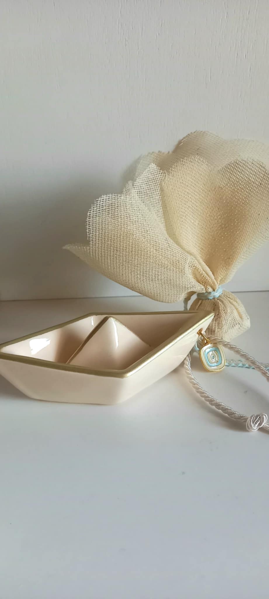 Μπομπονιέρα βάπτισης καραβάκι με μάτι