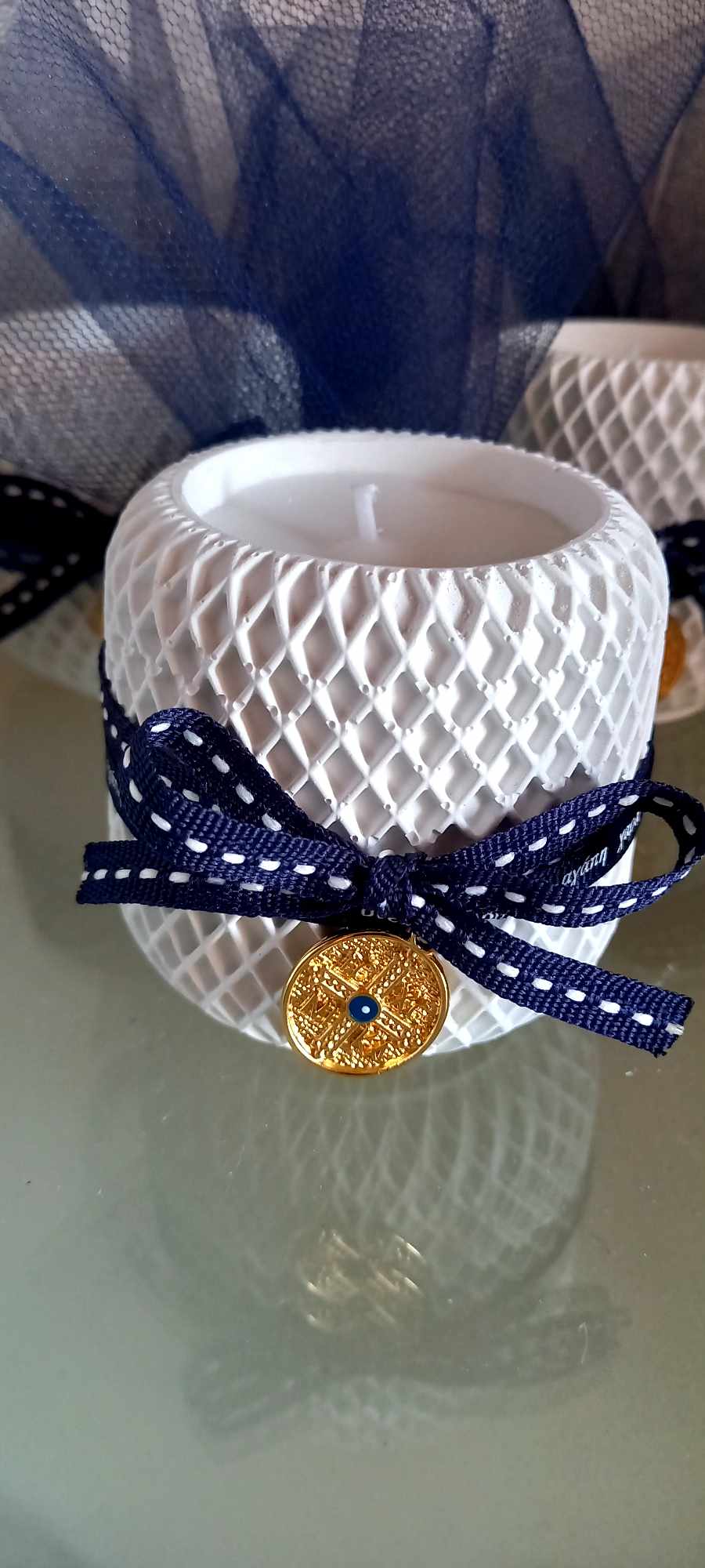 Μπομπονιέρα γάμου - βάπτισης κεραμικό βαζάκι με κερί και κωνστατινάτο φλουρί