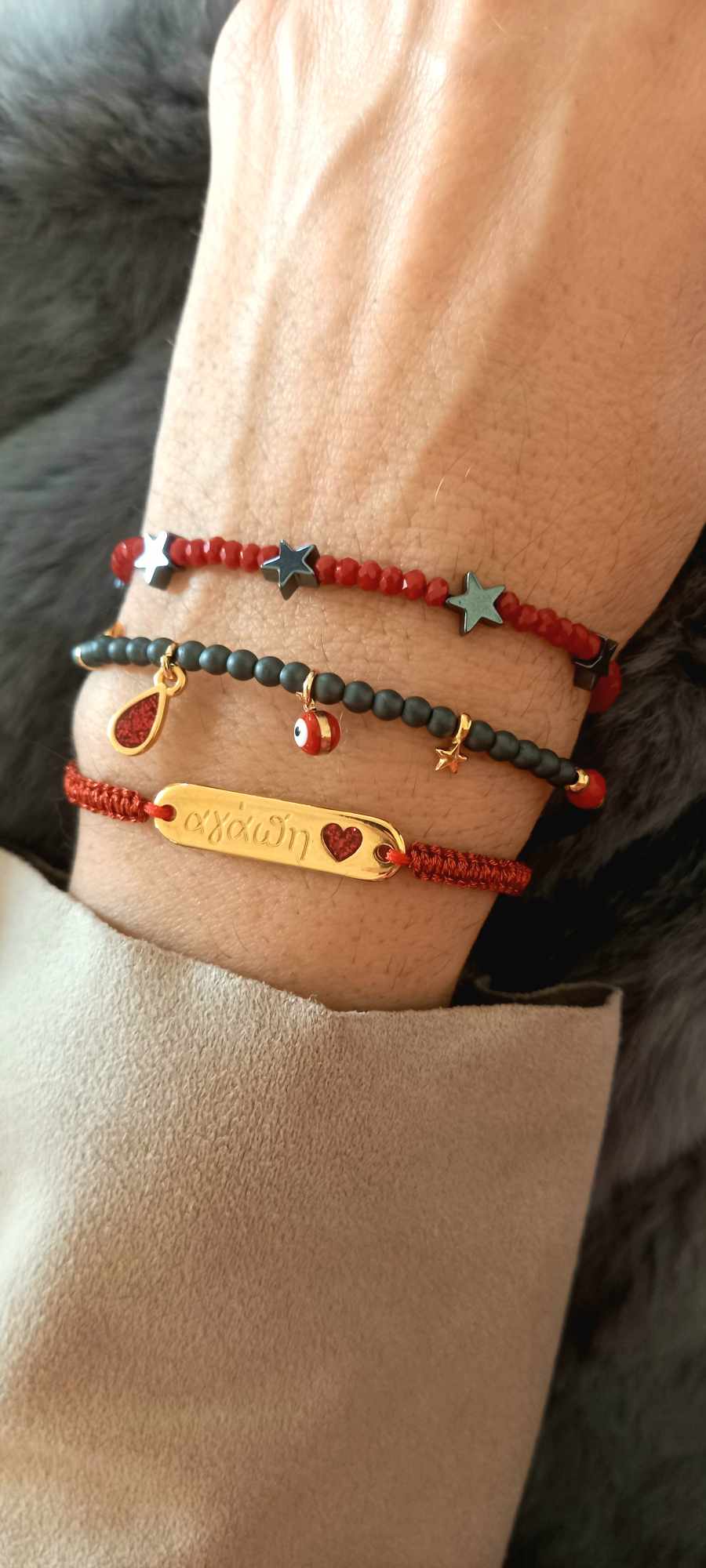 Βραχιόλι με κρύσταλλα και αστέρια αιματίτη