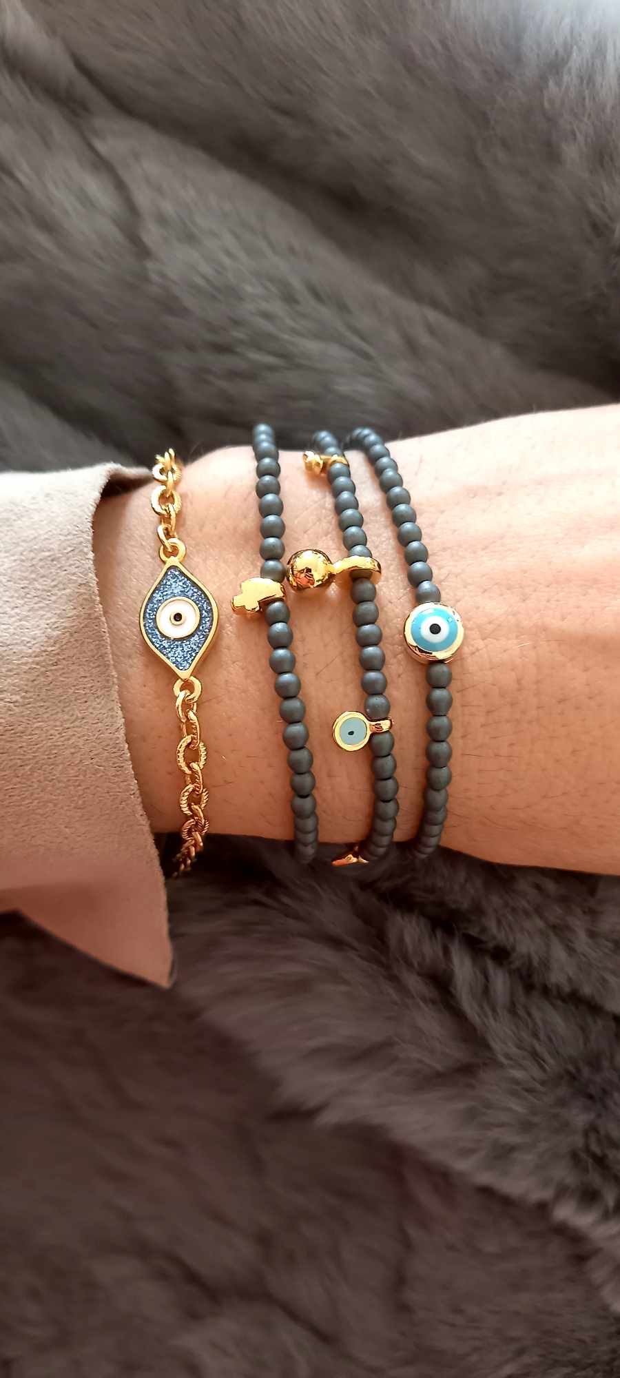 Βραχιόλι με ατσάλινη αλυσίδα και μάτι με σμάλτο