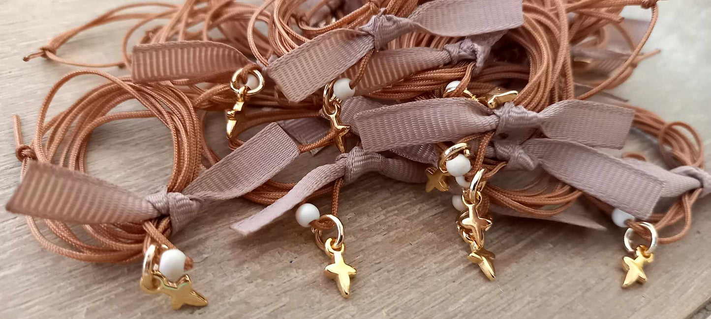 Χειροποίητο μαρτυρικό για το λαιμό με σταυρουδάκι και ημιπολύτιμη πέτρα