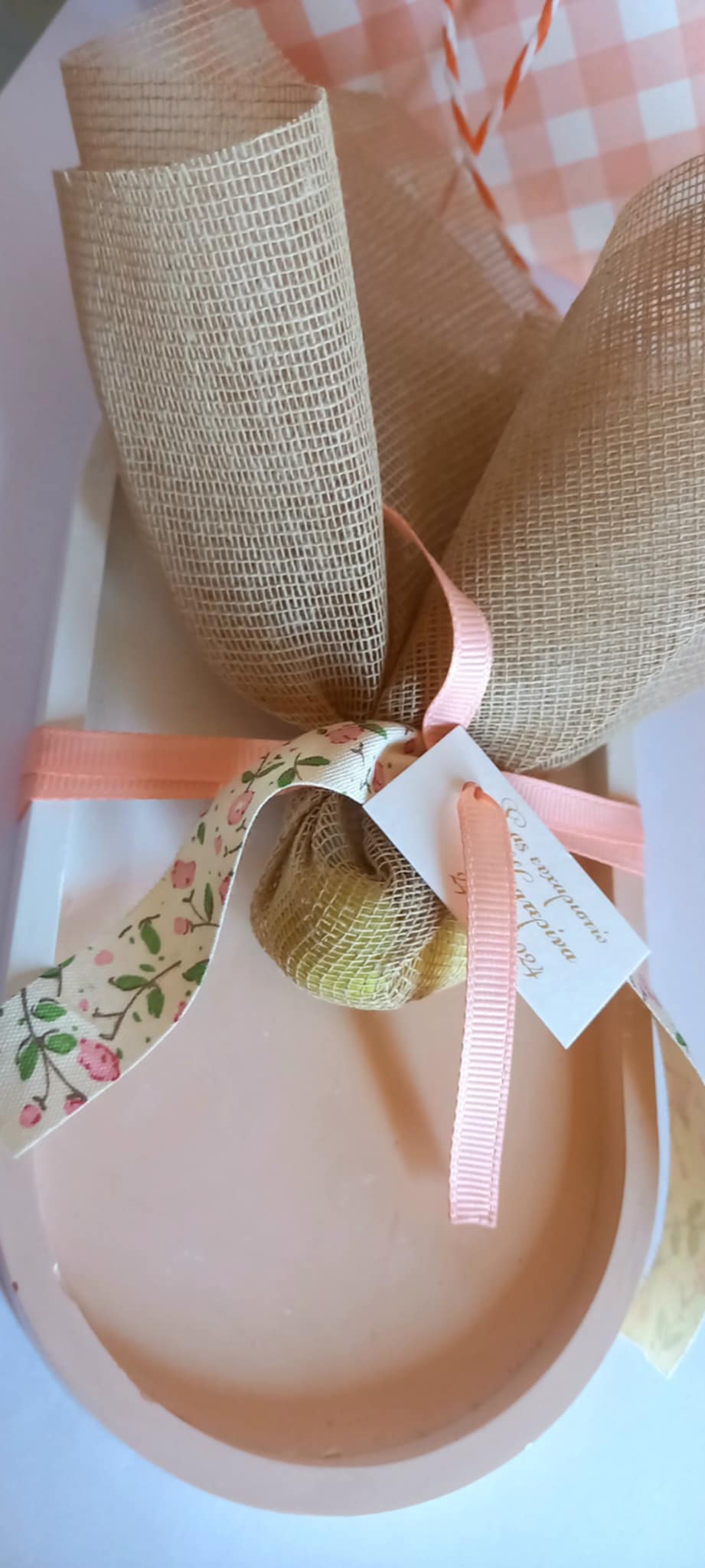 Μπομπονιέρα βάπτισης οβάλ κεραμικό πιατάκι