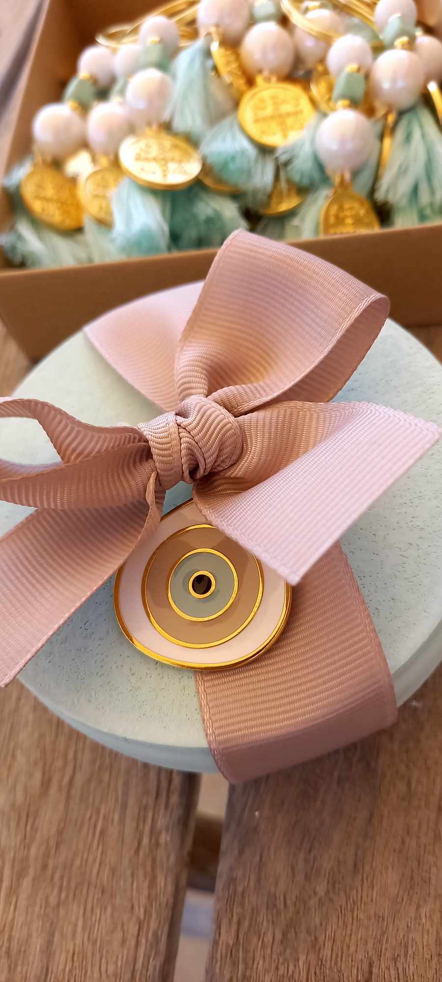 Premium μπομπονιέρα βάπτισης μπιζουτιέρα με κορδέλα και μάτι