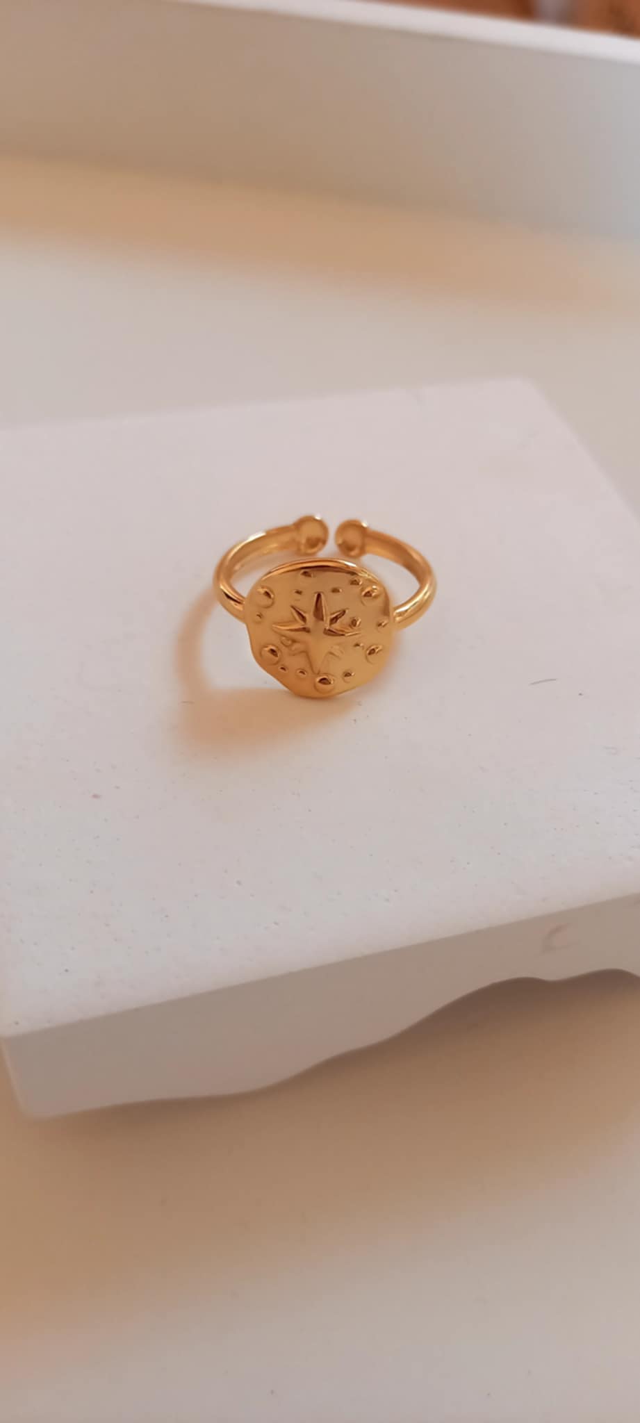 Ατσάλινο δαχτυλίδι με σταυρό