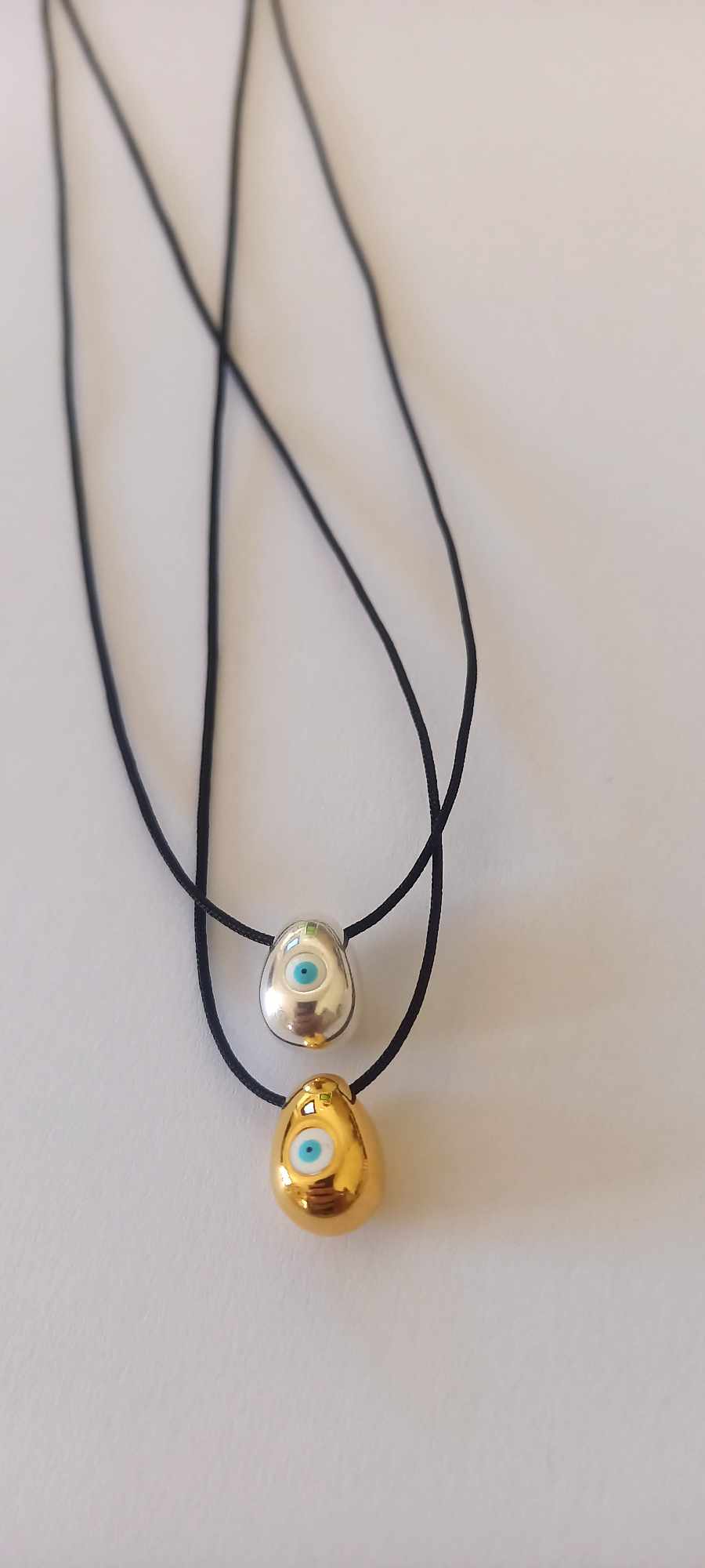 Κολιέ με κορδόνι και μάτι