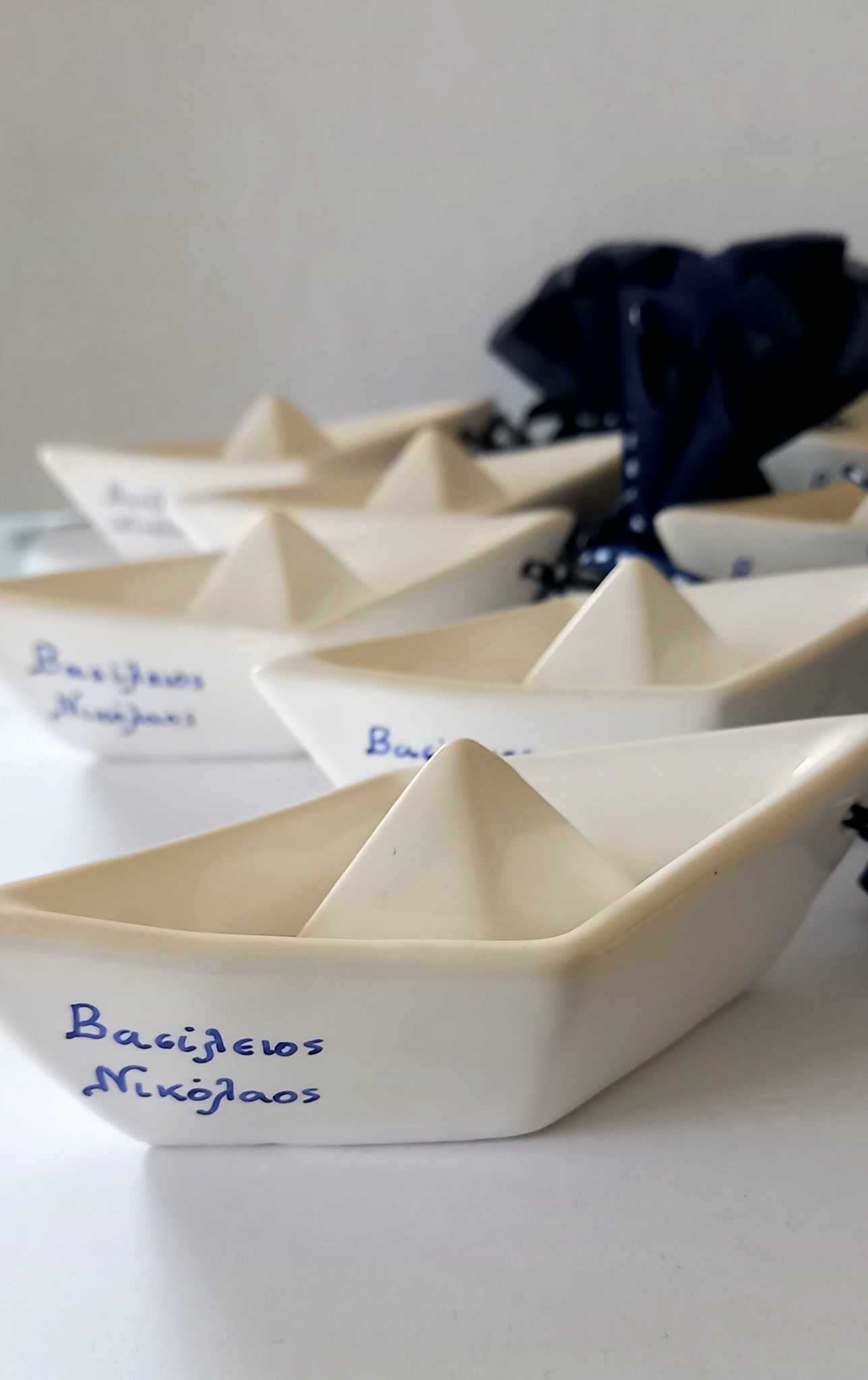 Μπομπονιέρα βάπτισης κεραμικό καραβάκι με μάτι και όνομα