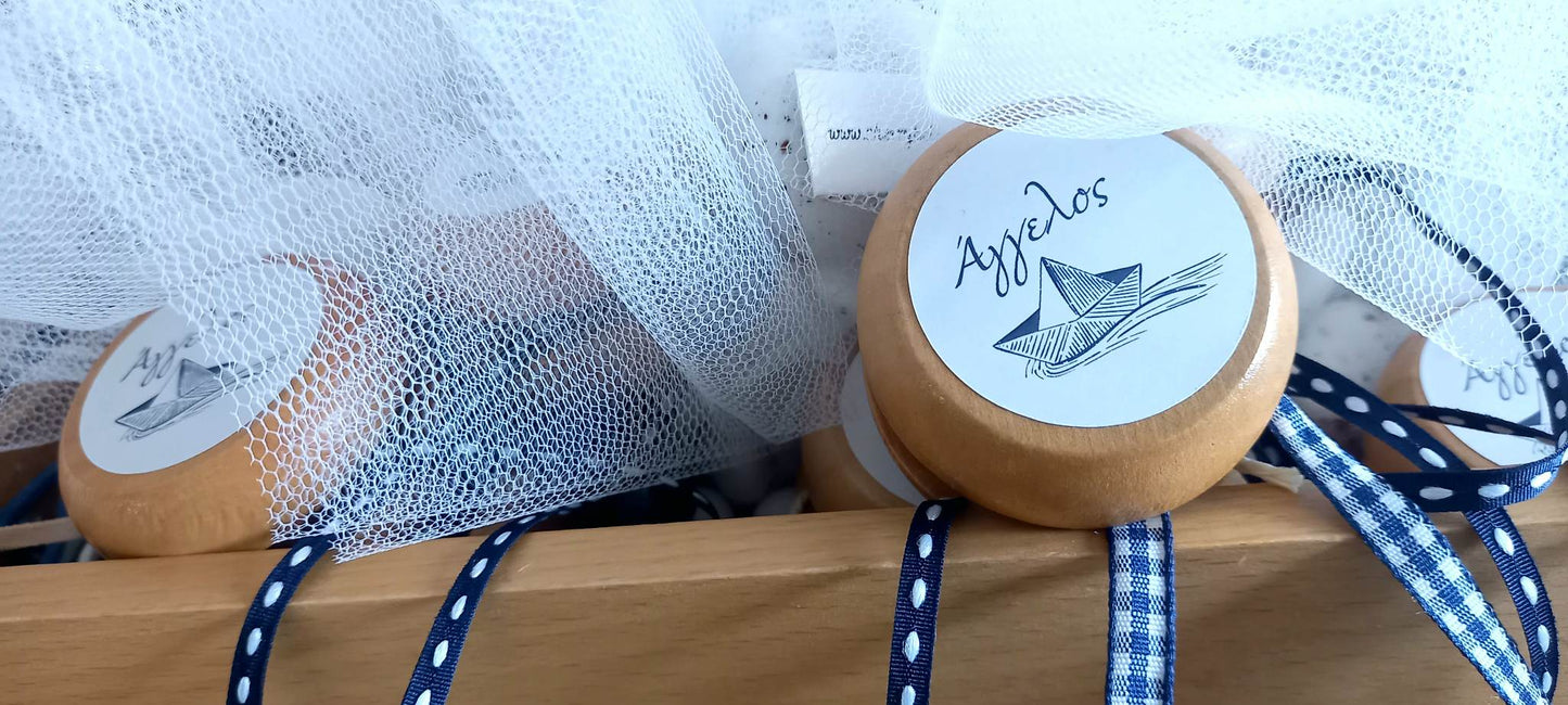 Μπομπονιέρα βάπτισης ξύλινο γιο-γιο με εκτύπωση καραβάκι