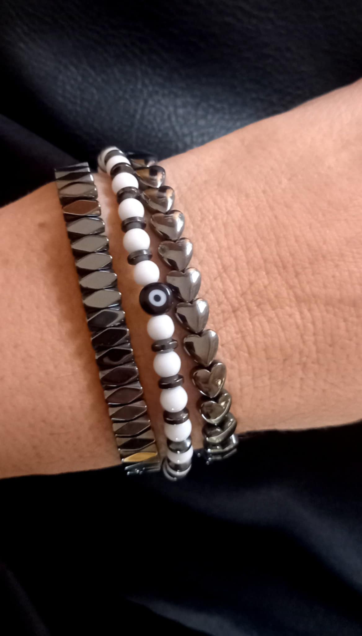 Βραχιόλι με πέτρες, αιματίτες και μάτι