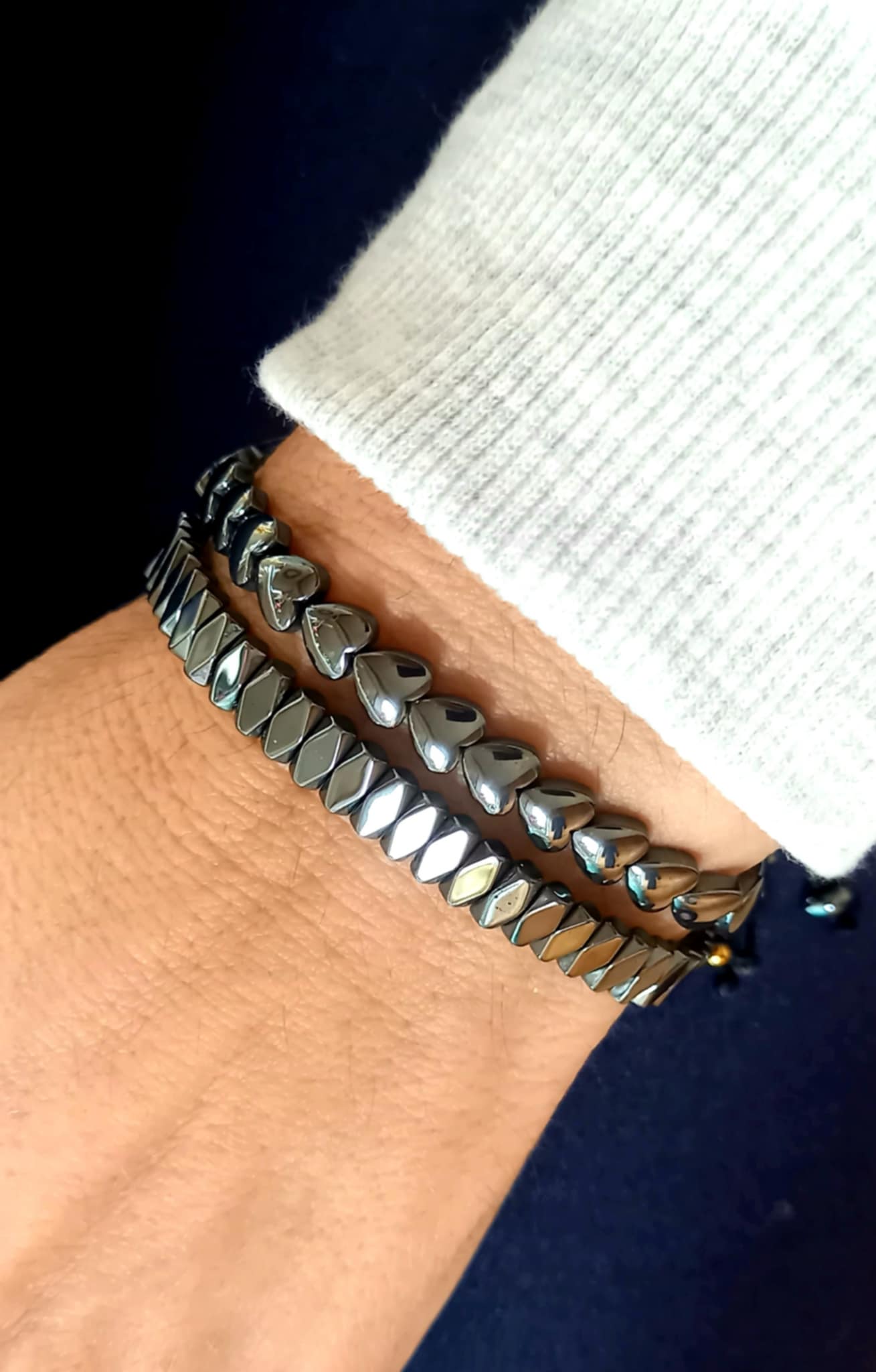 Βραχιόλι με πλακέ αιματίτες