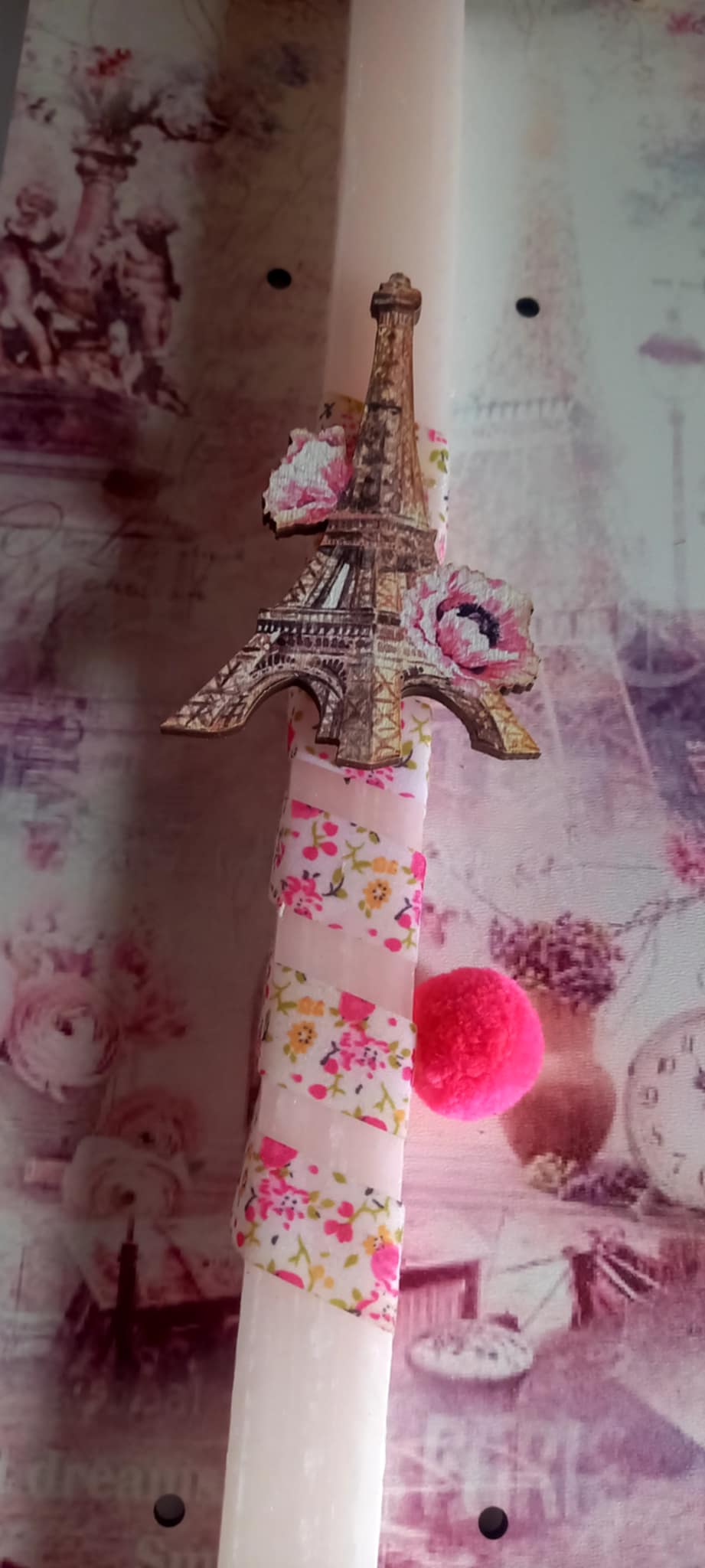 Λαμπάδα με Πύργο του Αϊφελ και πλάτη