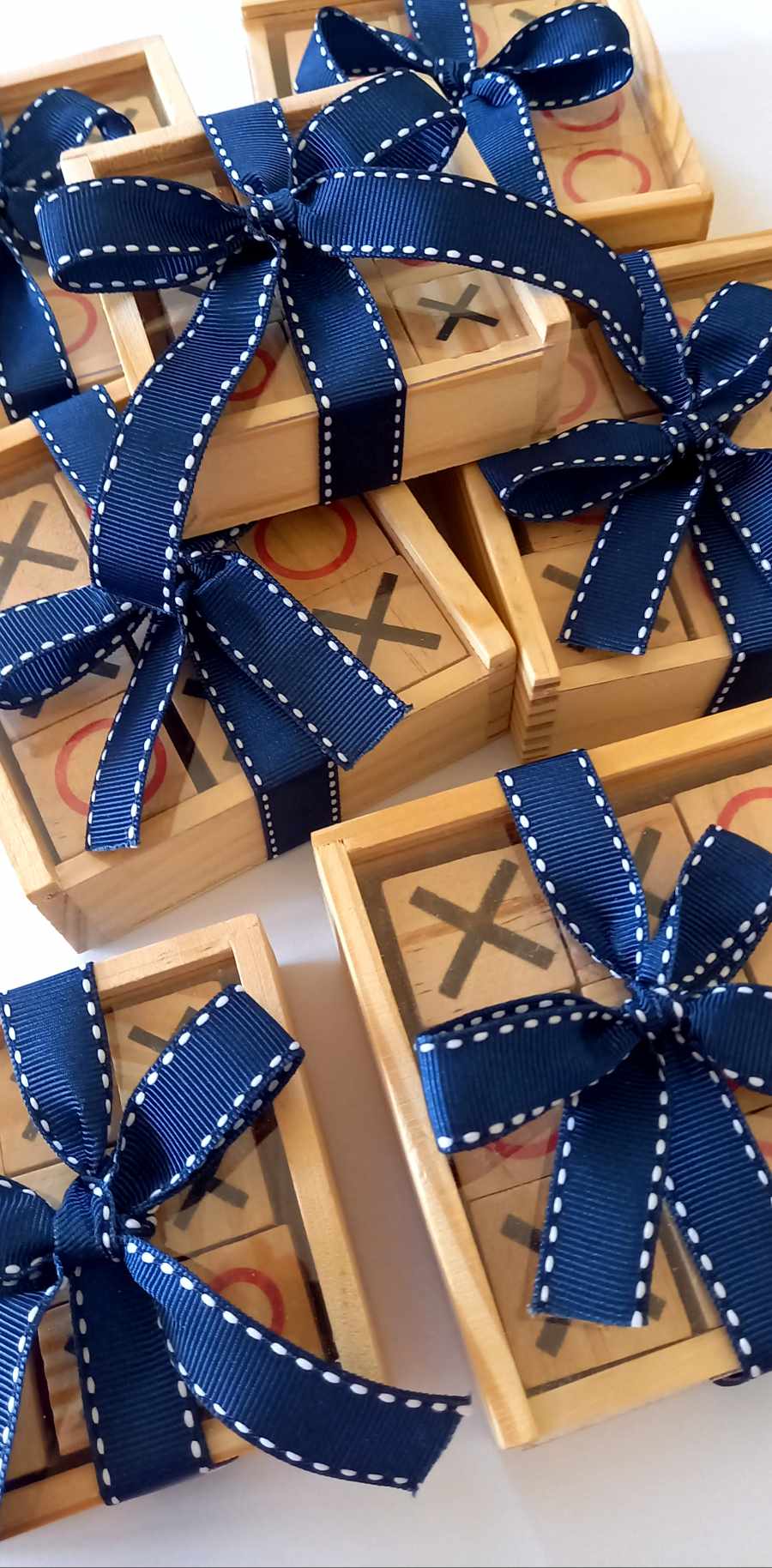 Παιδική μπομπονιέρα βάπτισης ξύλινη τρίλιζα