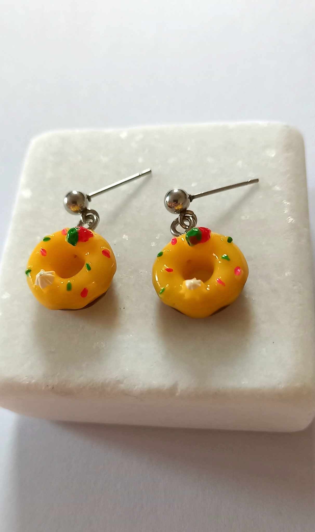 Σκουλαρίκια με μοτίφ donut