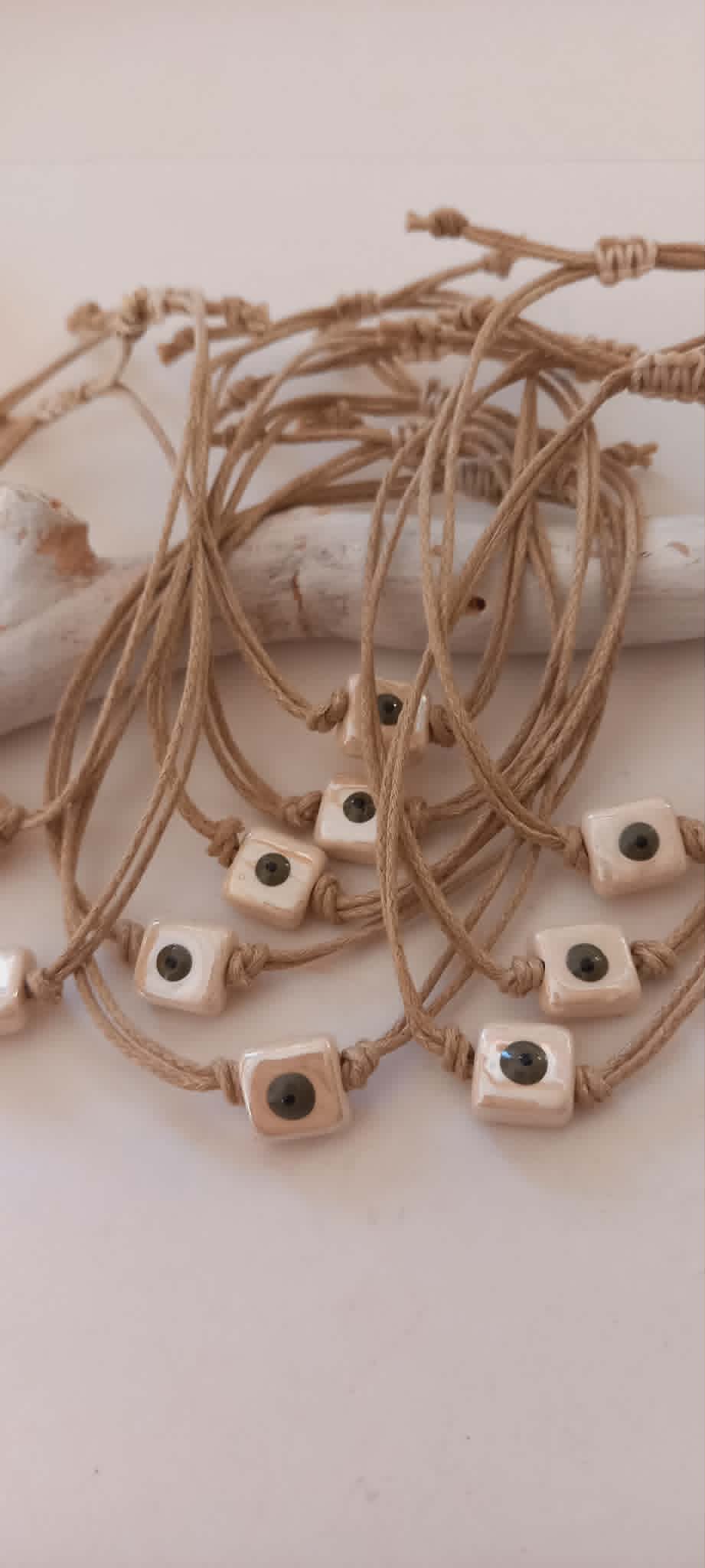 Μαρτυρικό βάπτισης βραχιόλι με κεραμικό μάτι και κορδόνι