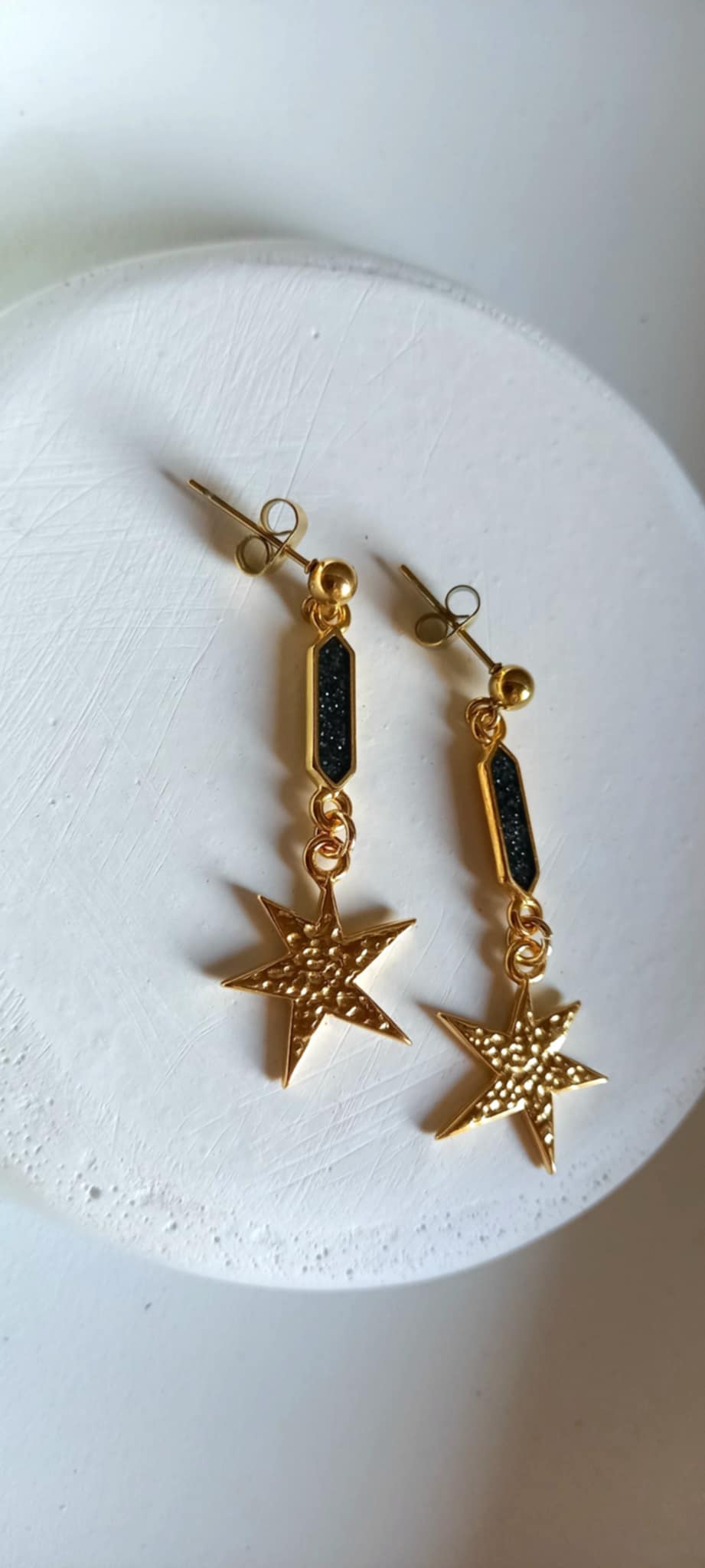 Σκουλαρίκια με αστέρι και λαμπερό στοιχείο