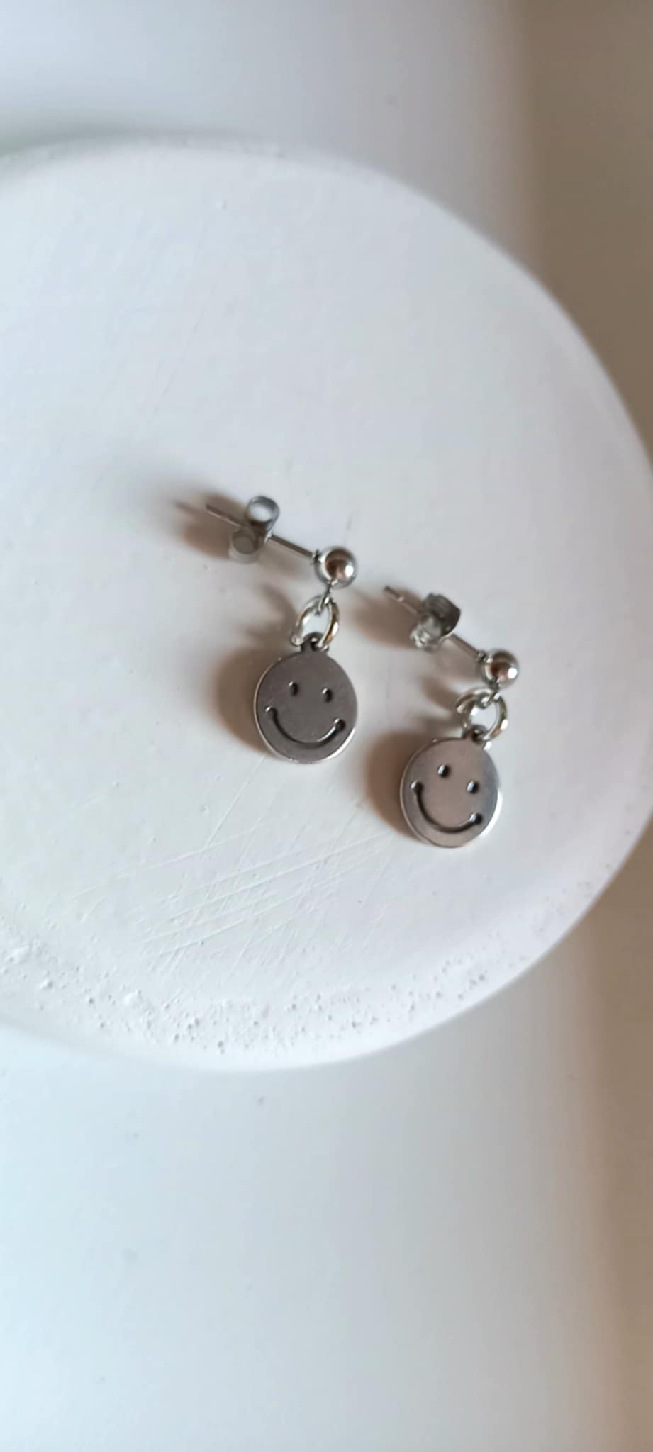Ατσάλινα σκουλαρίκια με smiley