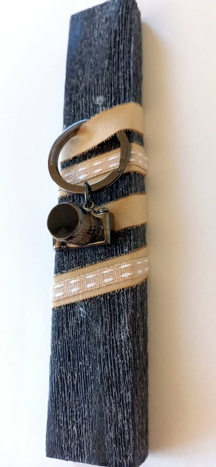 Λαμπάδα με μπρελόκ φωτογραφική μηχανή