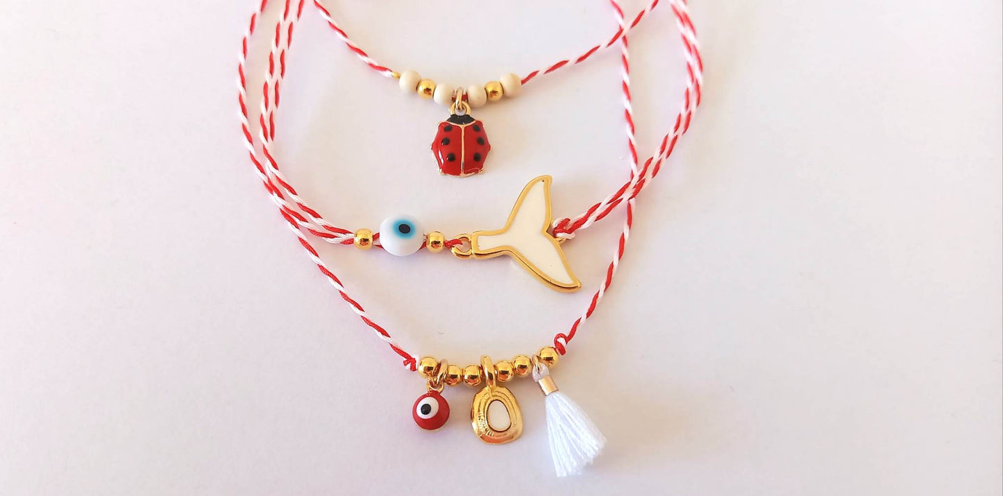 Χειροποίητο μαρτάκι με μοτίφ πασχαλίτσα