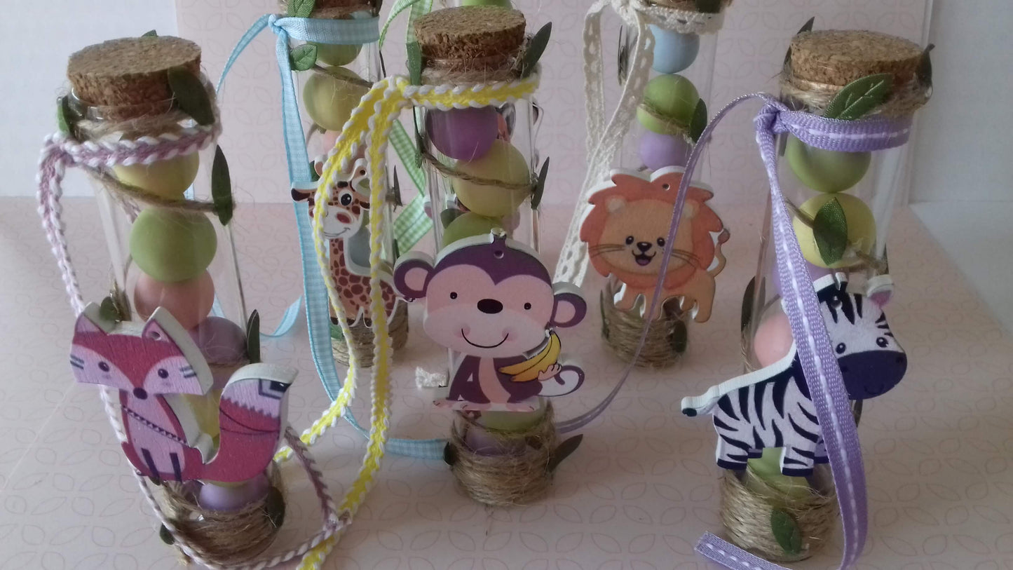 Μπομπονιέρα βάπτισης γυάλινος σωλήνας με ζωάκια της ζούγκλας