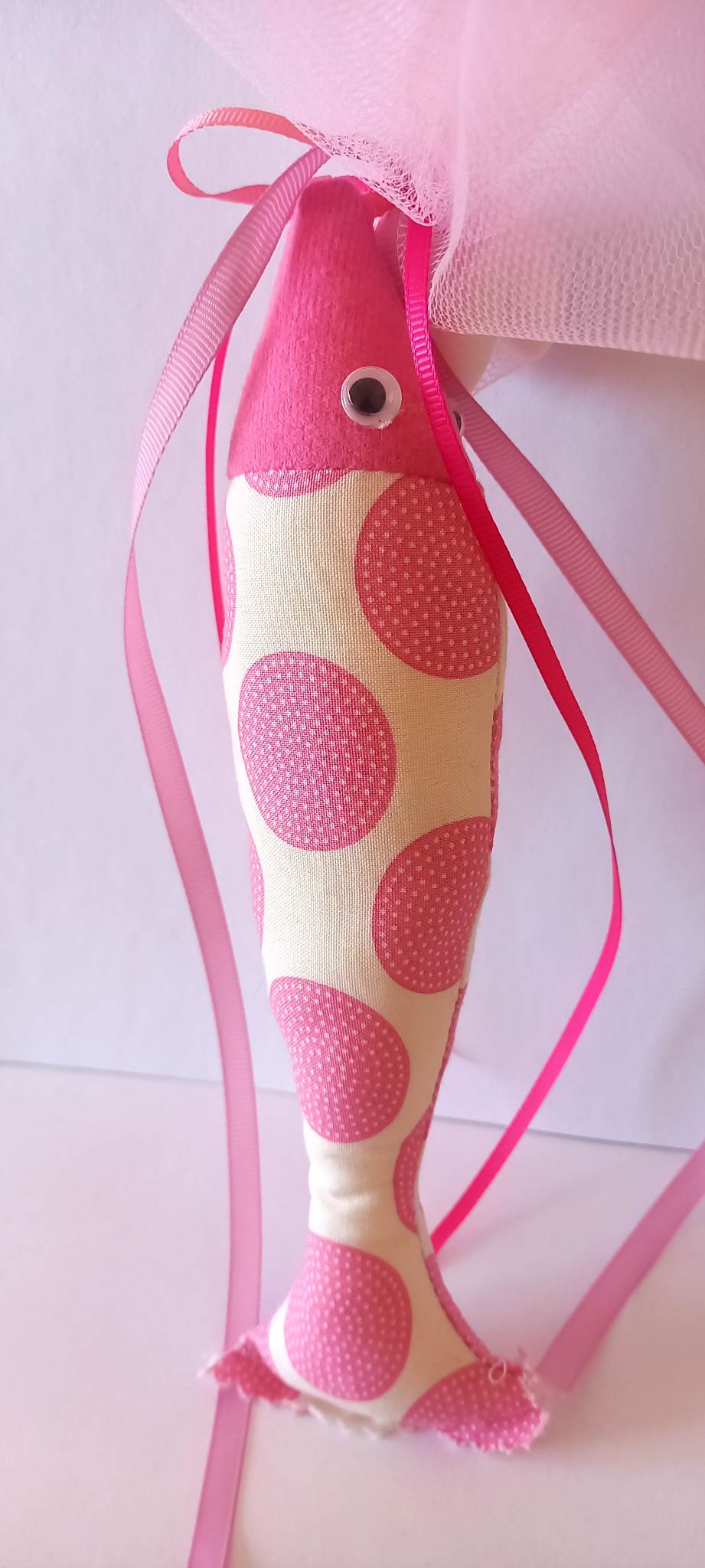 Χειροποίητη μπομπονιέρα βάπτισης ψάρι από ύφασμα