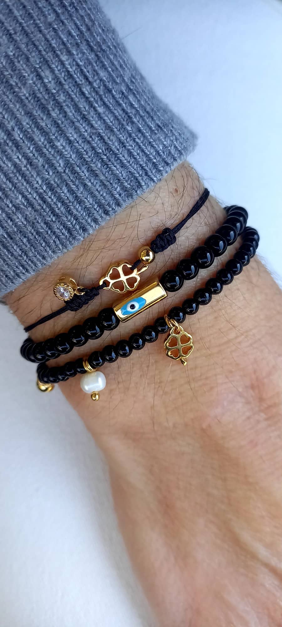 Βραχιόλι με πέτρες και επιχρυσωμένη μπάρα με μάτι