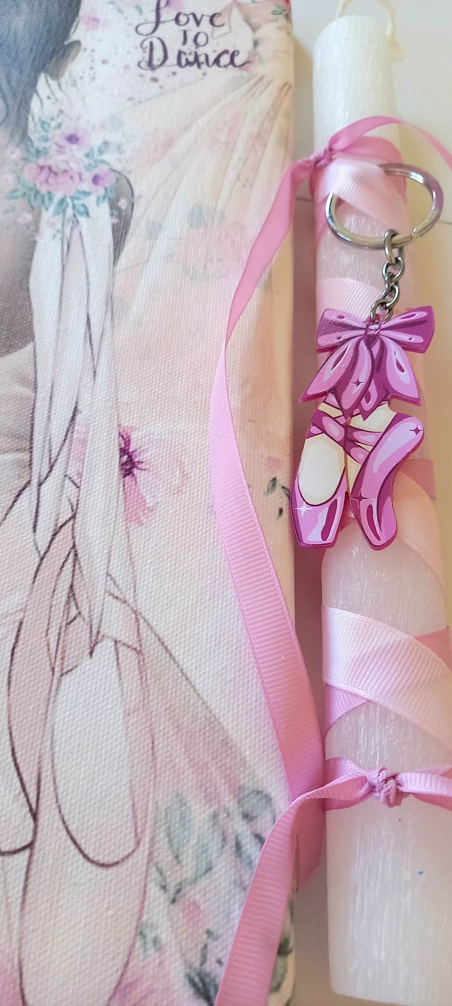 Χειροποίητη λαμπάδα με μπρελόκ και καμβά με θέμα μπαλέτο