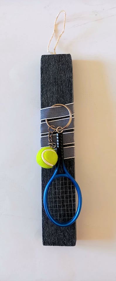 Λαμπάδα με ρακέτα και μπαλάκι του τένις