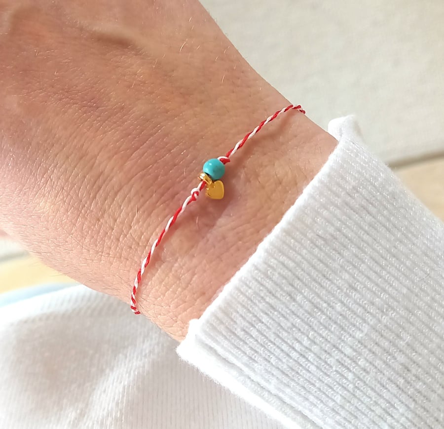 Χειροποίητο μαρτάκι με χαολίτη και επιχρυσωμένο στοιχείο