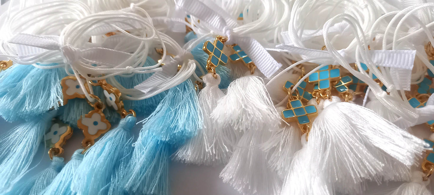 Χειροποίητο μαρτυρικό για το λαιμό με σταυρό και φουντίτσα