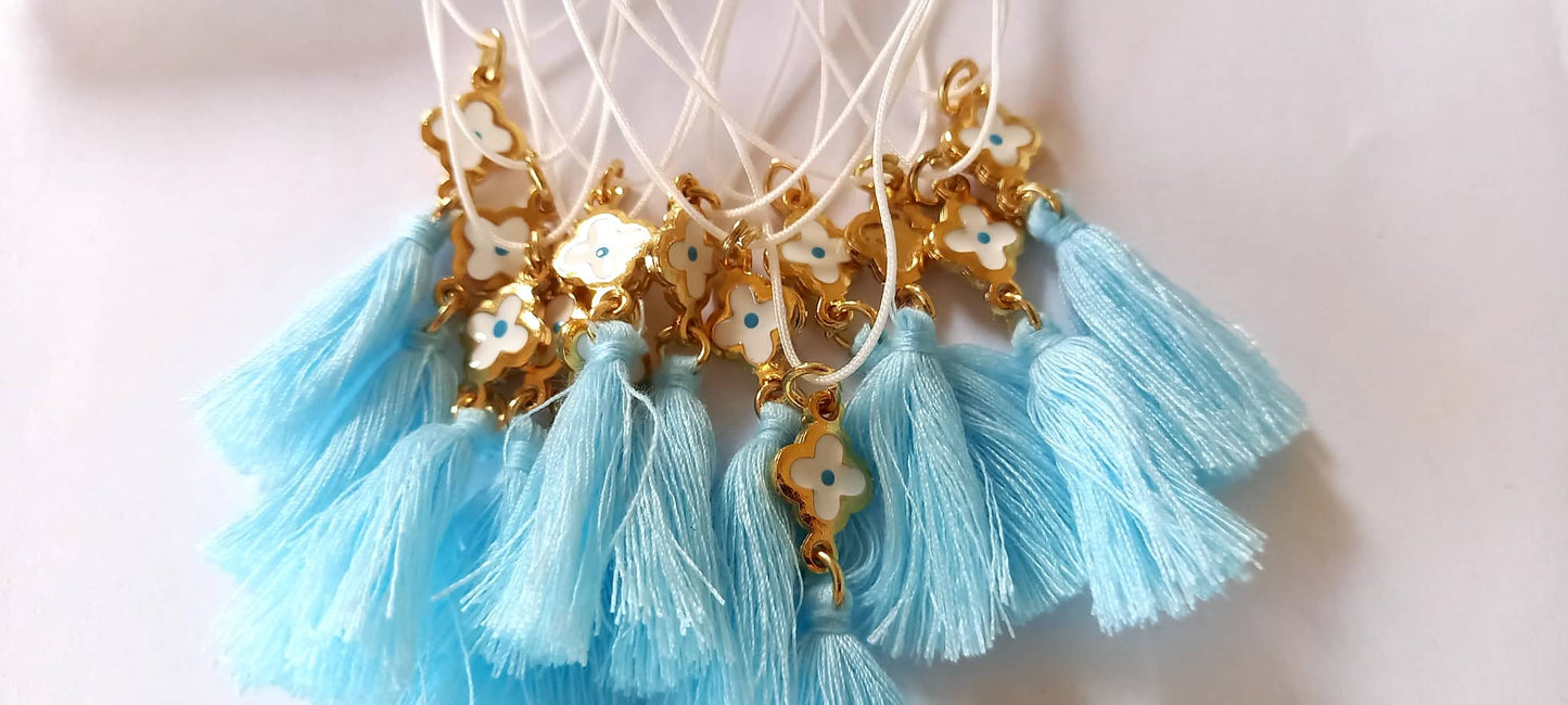 Χειροποίητο μαρτυρικό - κολιέ με σταυρό και φουντίτσα