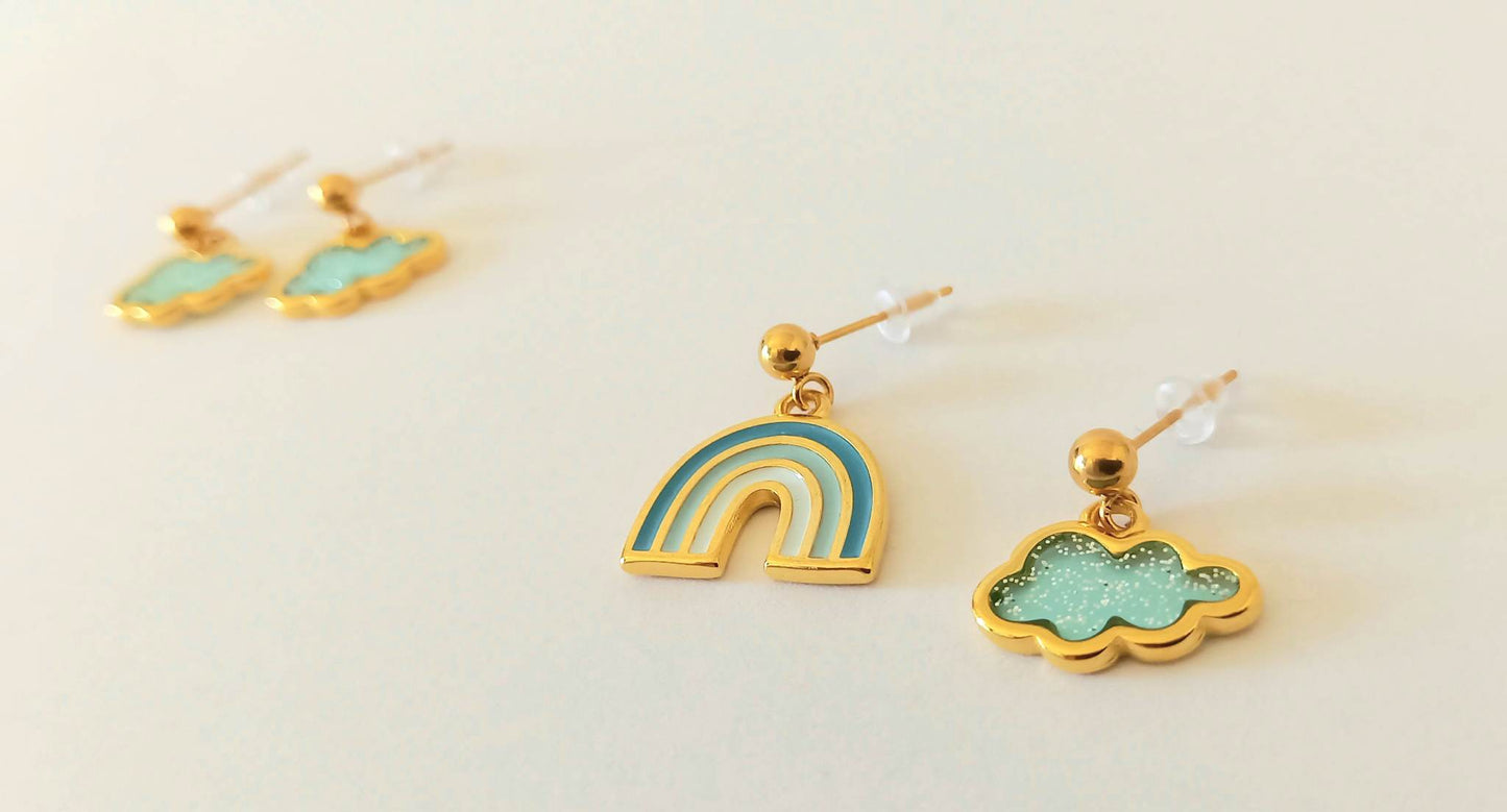 Σκουλαρίκια ουράνιο τόξο - συννεφάκι με σμάλτο
