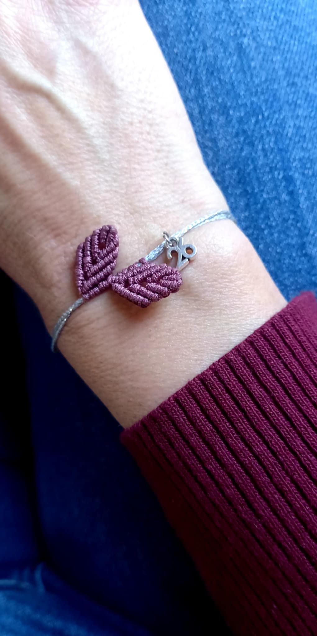 Βραχιόλι - γούρι με μακραμέ φύλλα