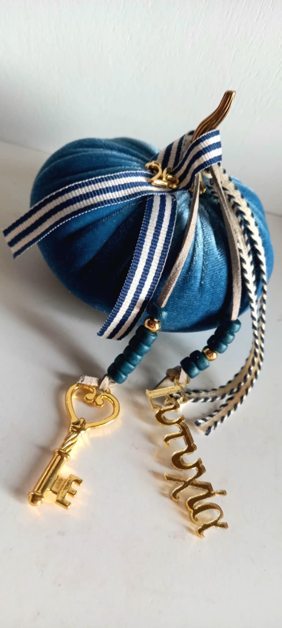 Γούρι - 2026 βελούδινη κολοκύθα