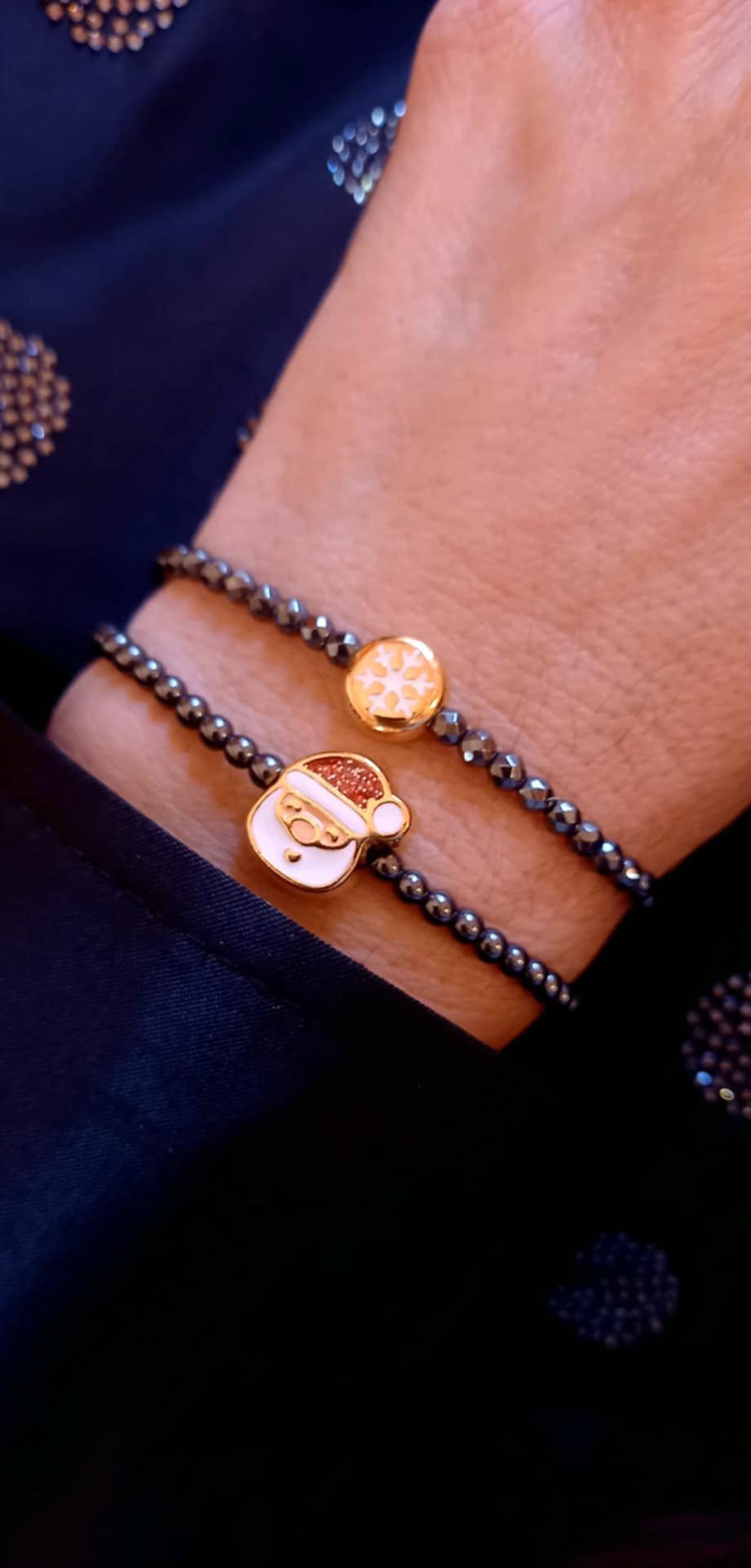 Βραχιόλι με αιματίτες και μοτίφ Αγιο Βασίλη