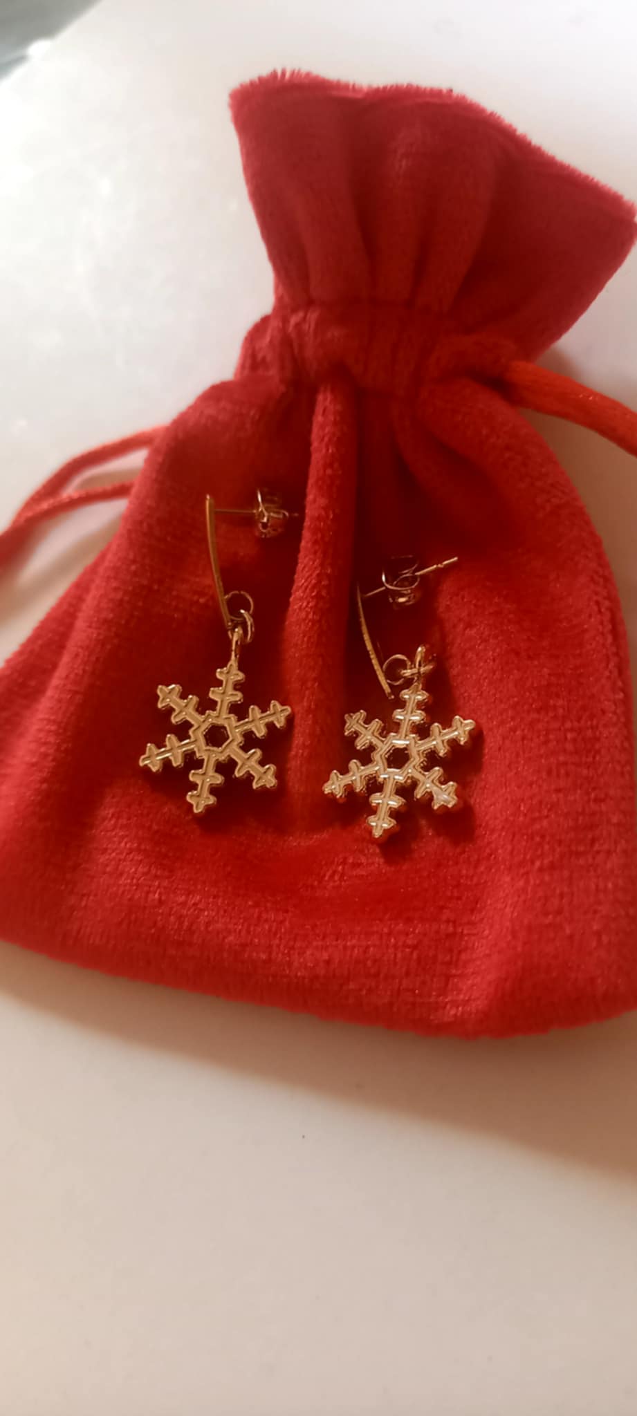 Σκουλαρίκια με μοτίφ χιονονιφάδα