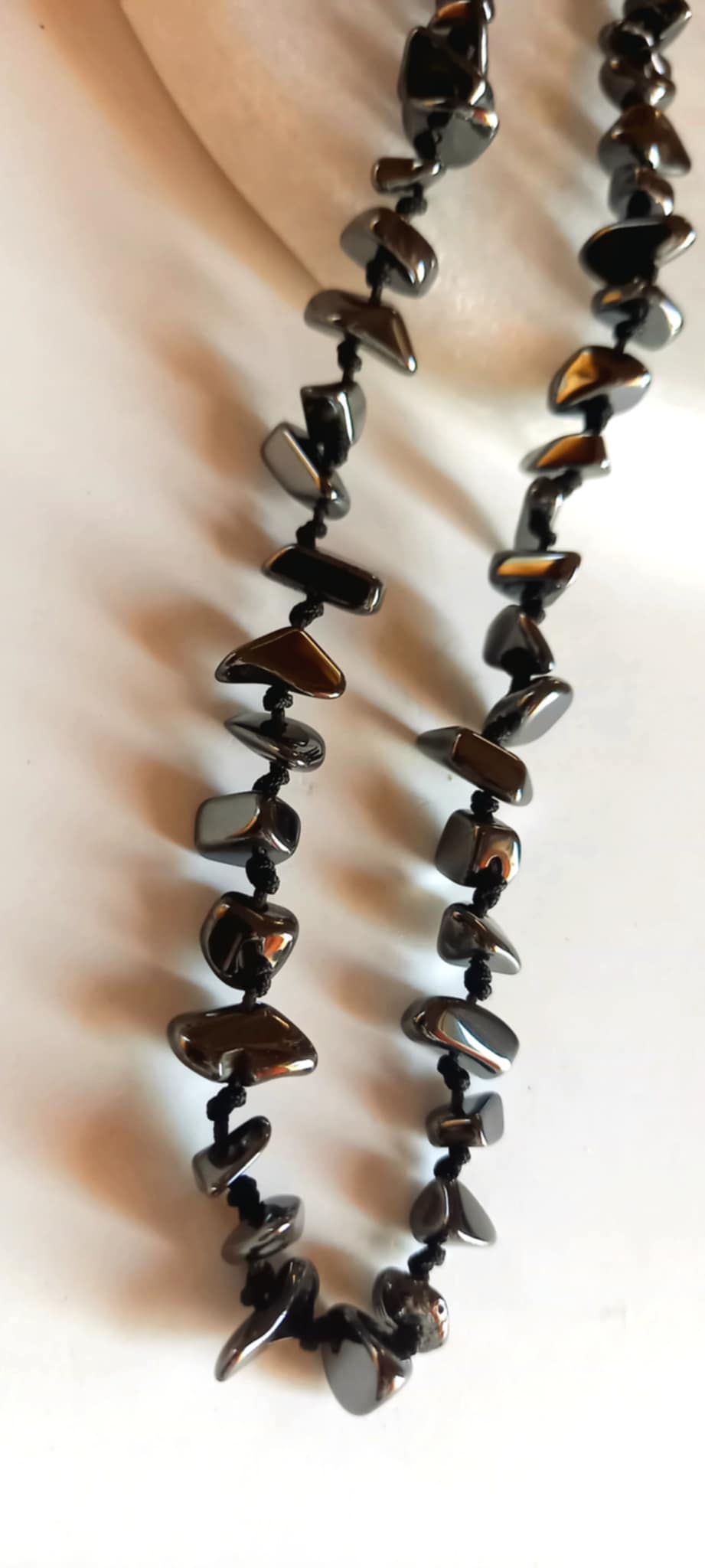 Κολιέ με αιματίτες σε ακανόνιστο σχήμα