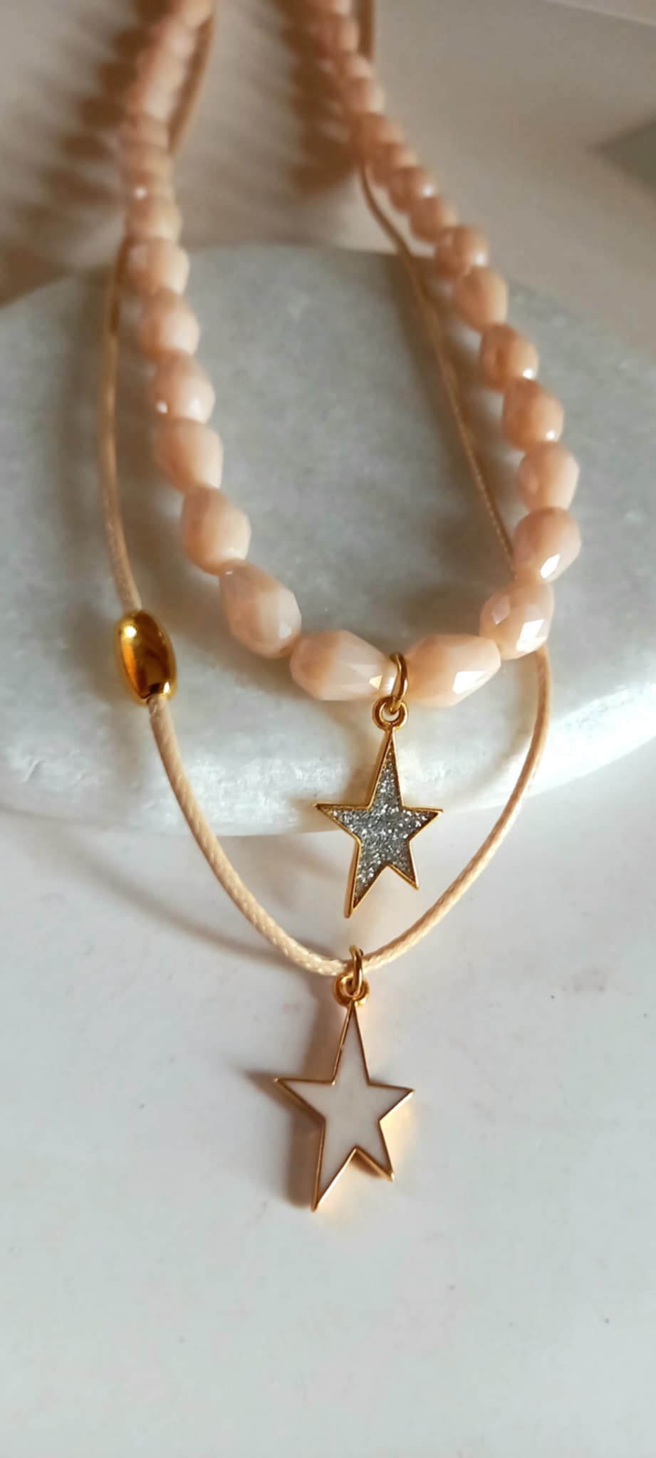 Κολιέ με κρύσταλλα και μοτίφ αστέρι
