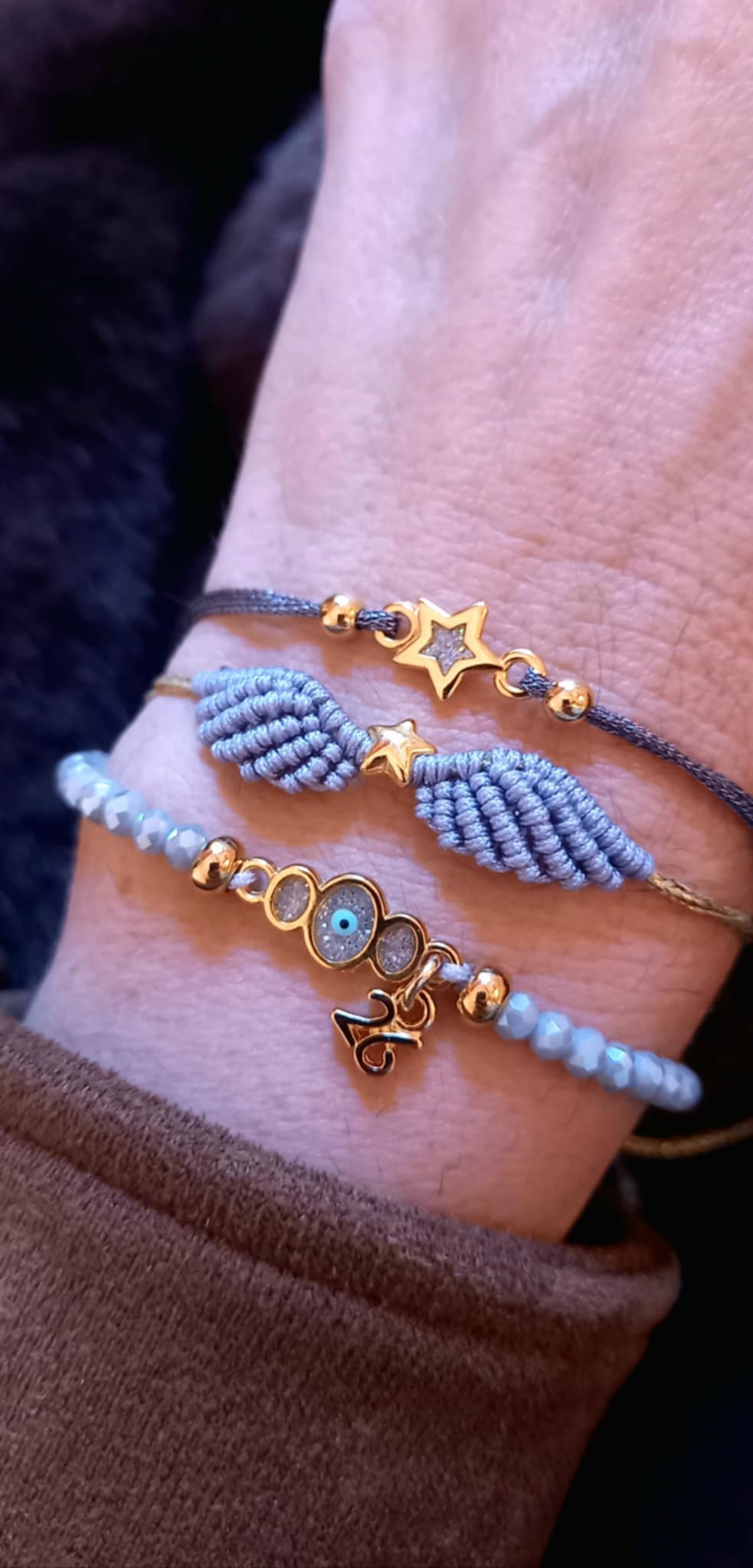 Βραχιόλι - γούρι 2026 με κρύσταλλα και επιχρυσωμένα στοιχεία