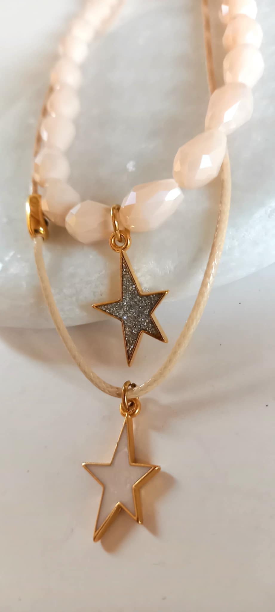 Κολιέ με κρύσταλλα και μοτίφ αστέρι