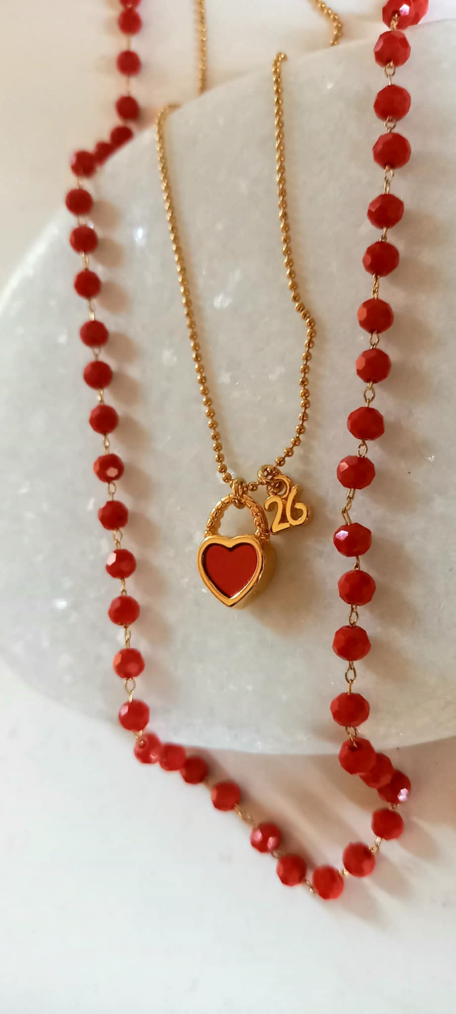 Κολιέ - γούρι 2026 με μοτίφ καρδιά