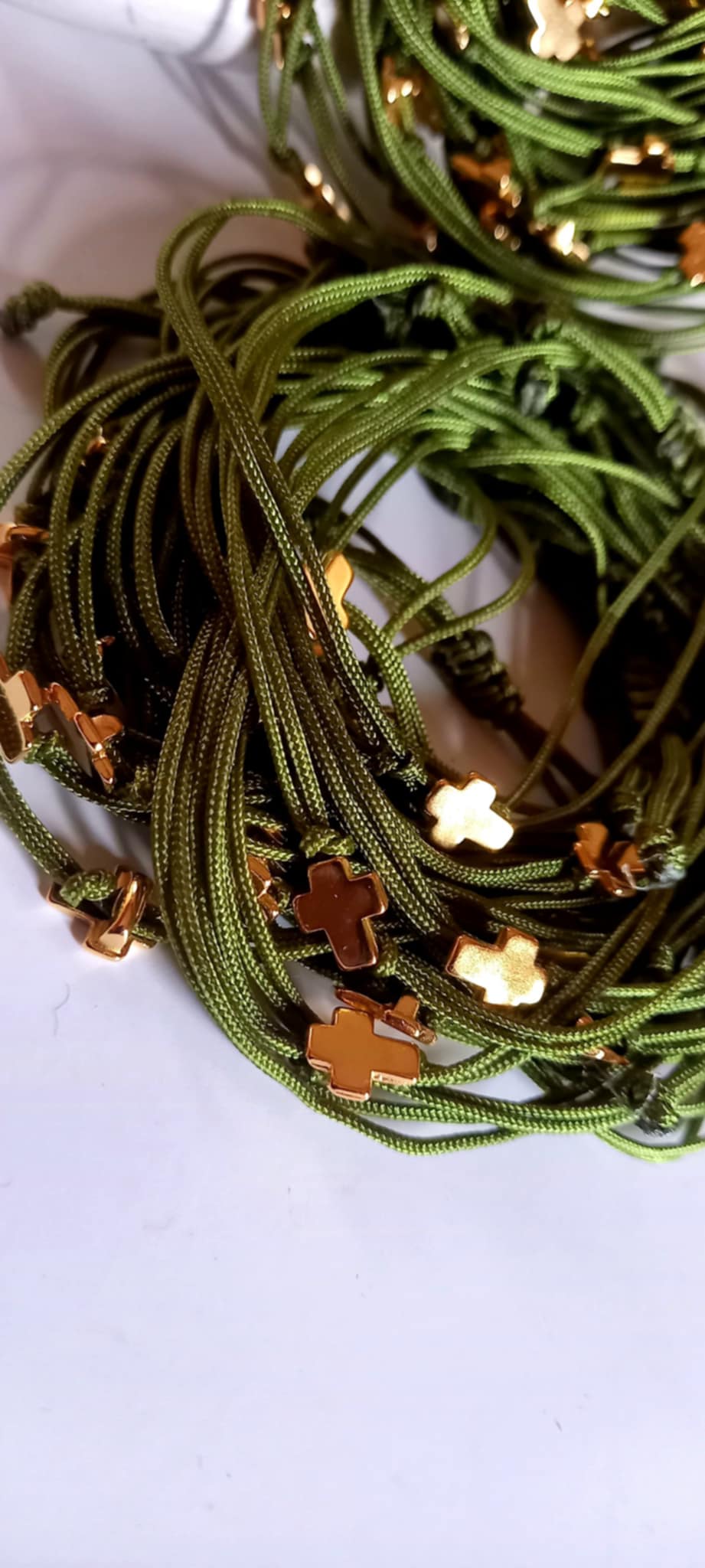 Μαρτυρικό βάπτισης βραχιόλι με κορδόνι και σταυρό