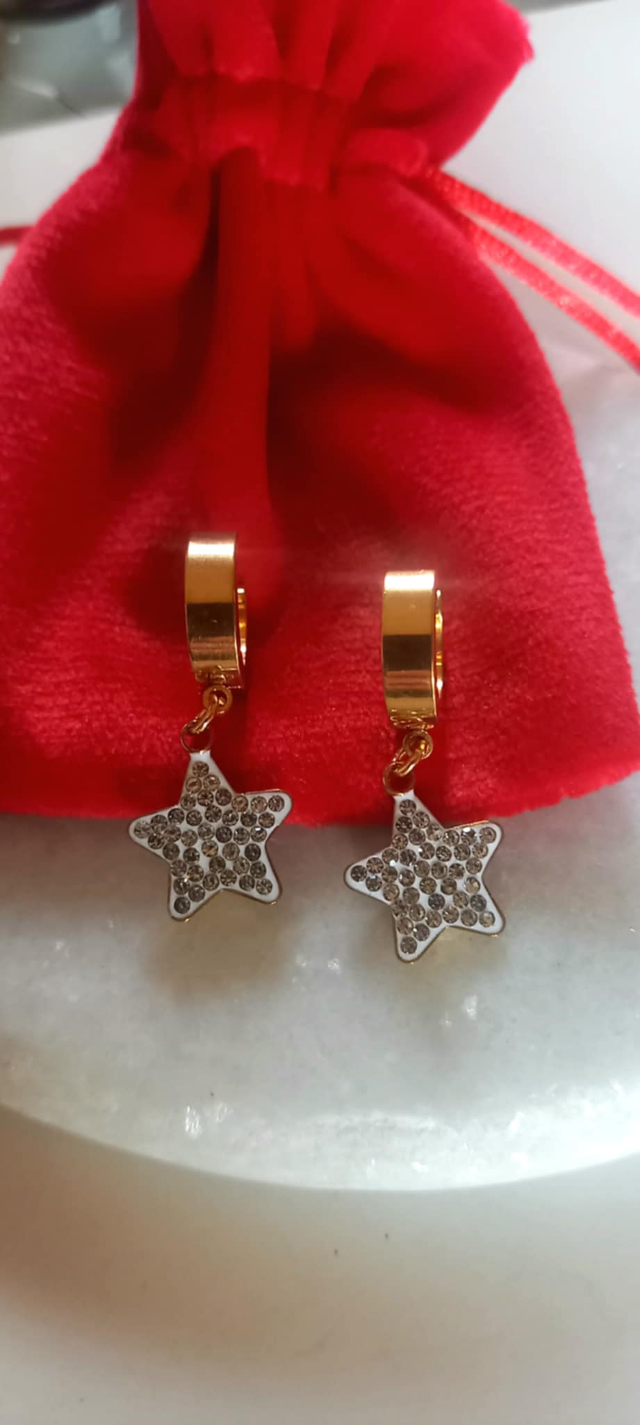 Σκουλαρίκια με μοτίφ αστέρι με κρύσταλλα