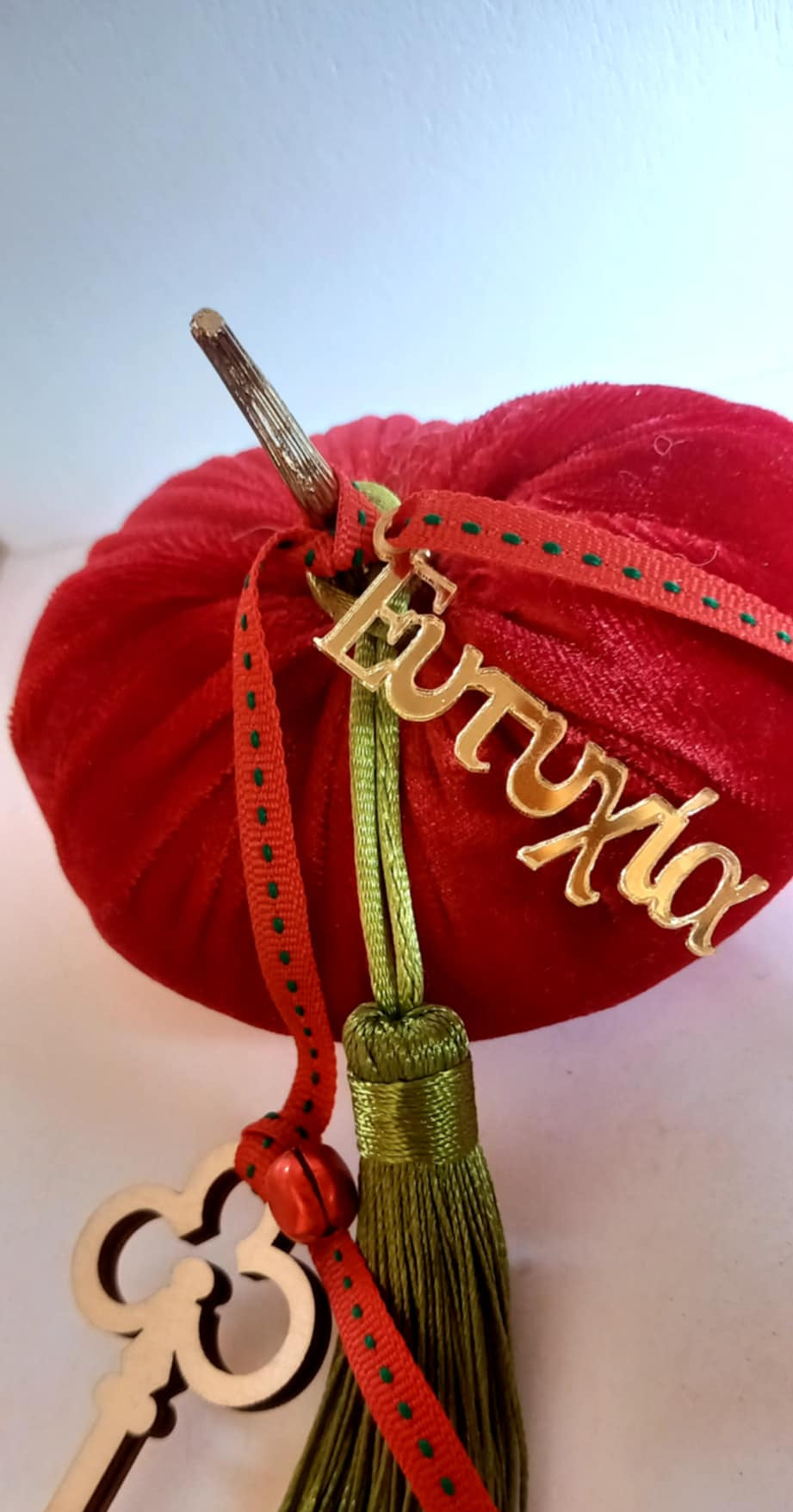 Γούρι 2026 - βελούδινη κολοκύθα