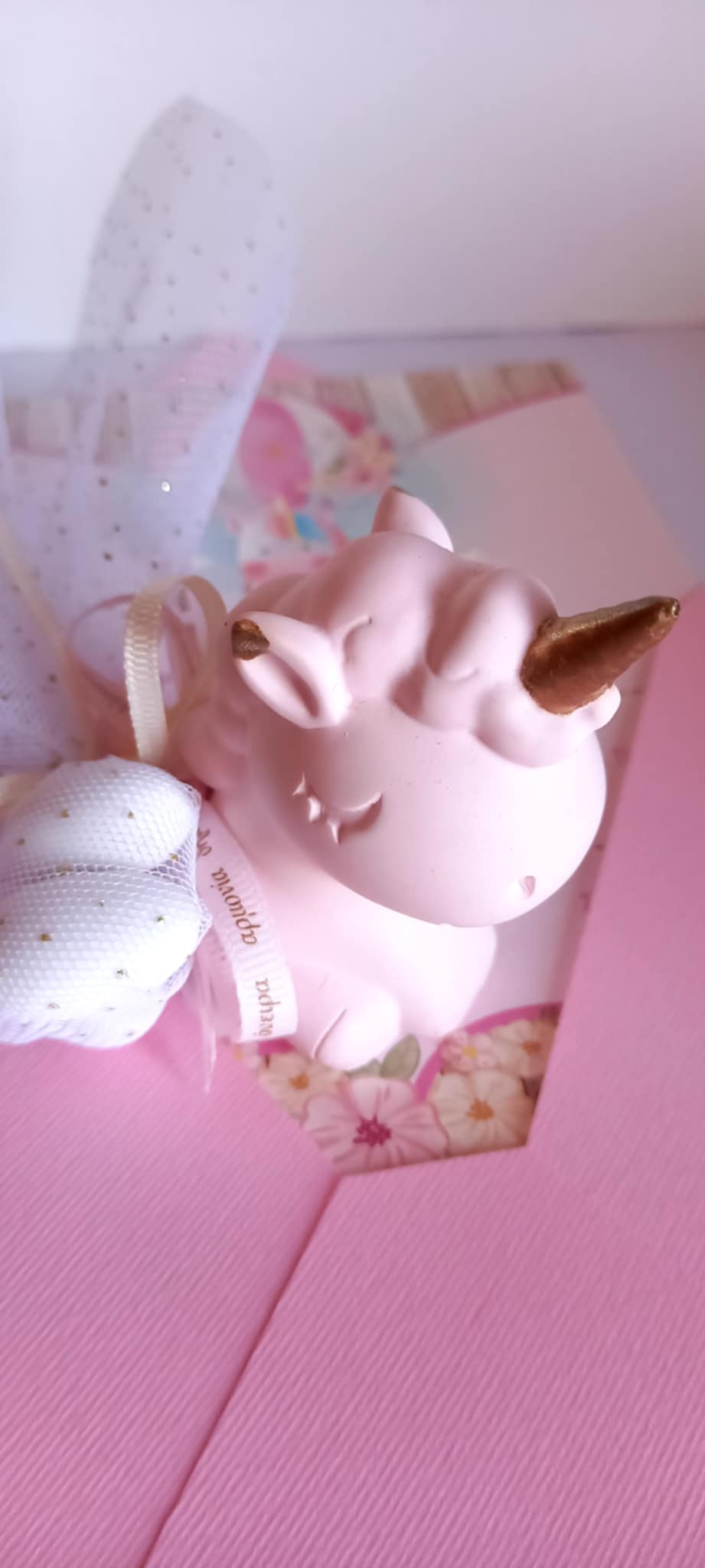 Μπομπονιέρα βάπτισης μονόκερος με υφή πορσελάνης