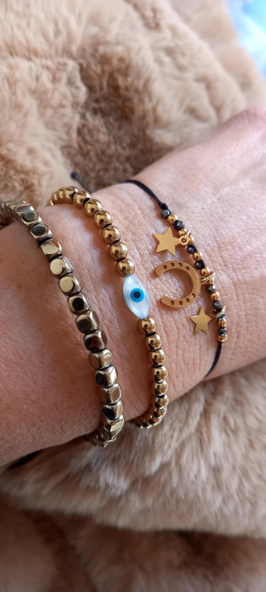 Βραχιόλι με αιματίτες και μάτι από φίλντισι