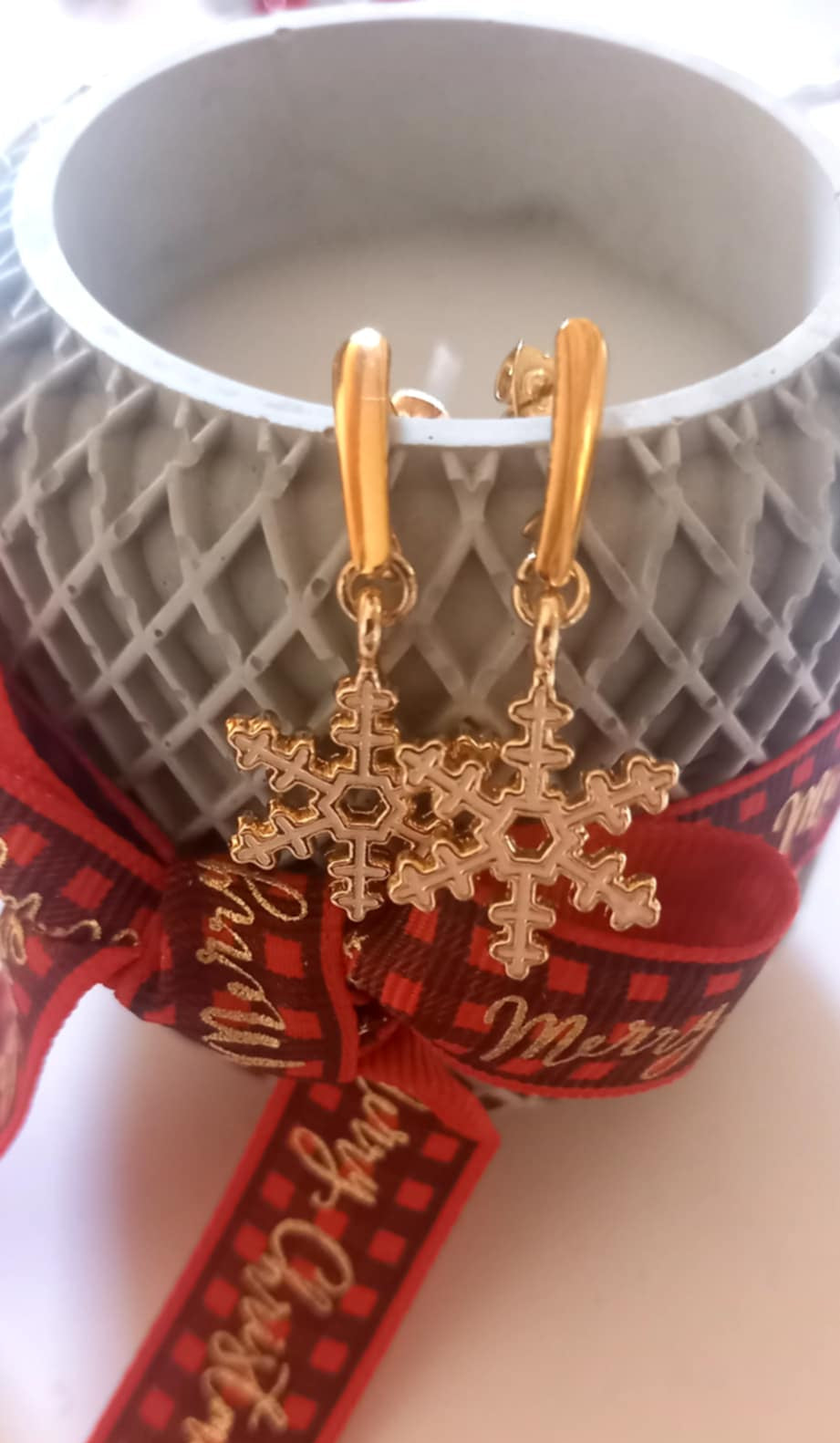 Σκουλαρίκια με μοτίφ χιονονιφάδα