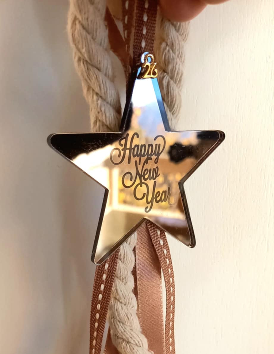 Κρεμαστό γούρι με plexi αστέρι